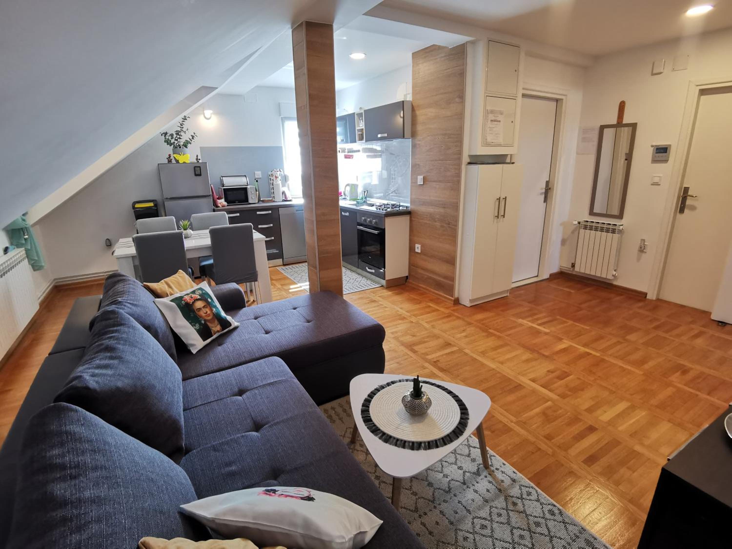 Apartmani Jastreb 2