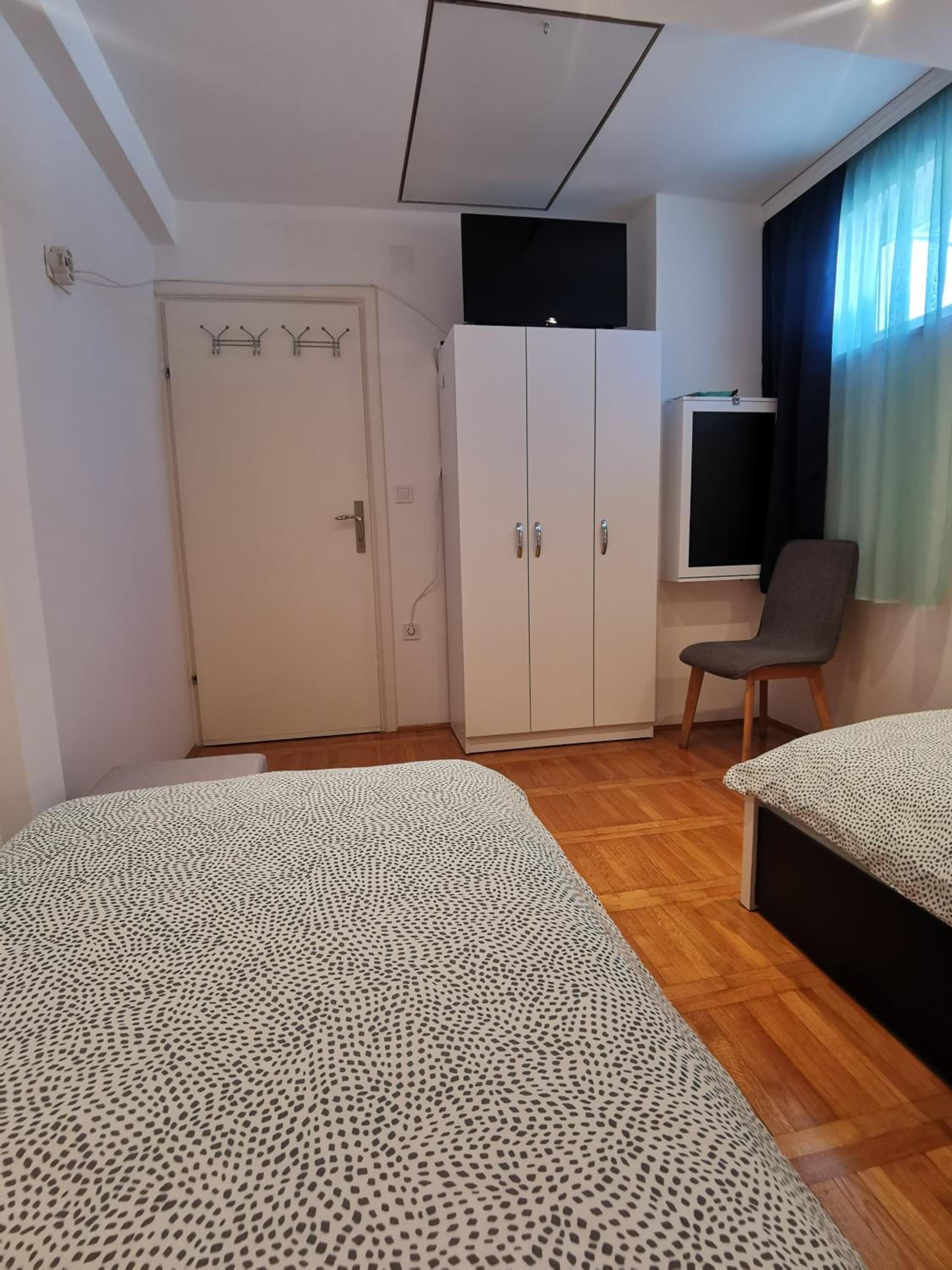 Apartmani Jastreb 2