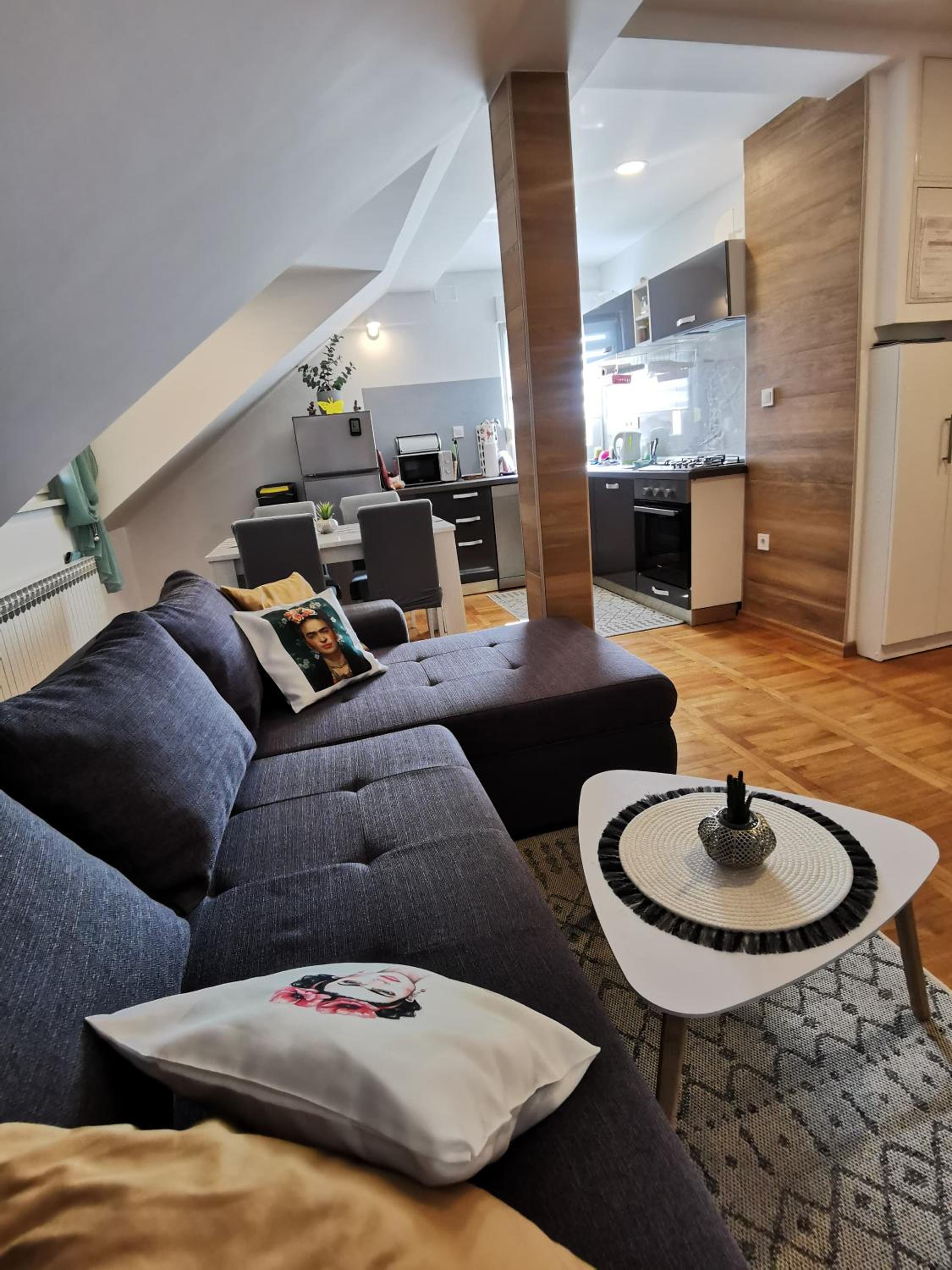 Apartmani Jastreb 2