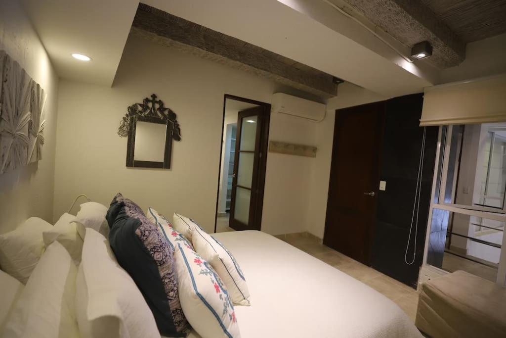 Luxury Colonial Home at Virrey Eslava