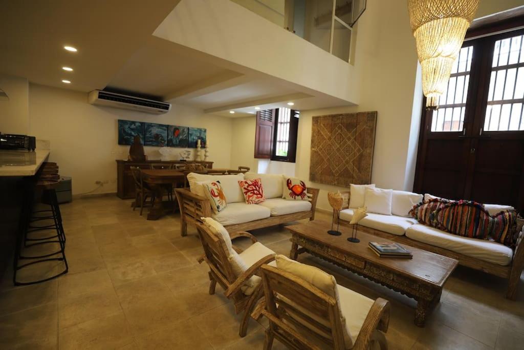 Luxury Colonial Home at Virrey Eslava
