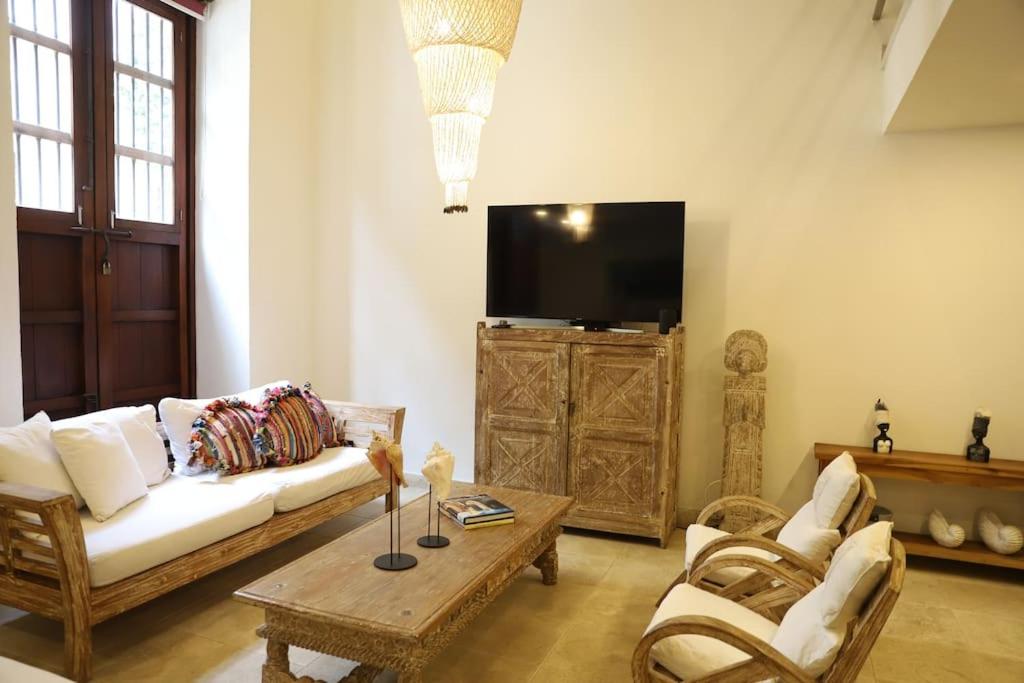 Luxury Colonial Home at Virrey Eslava