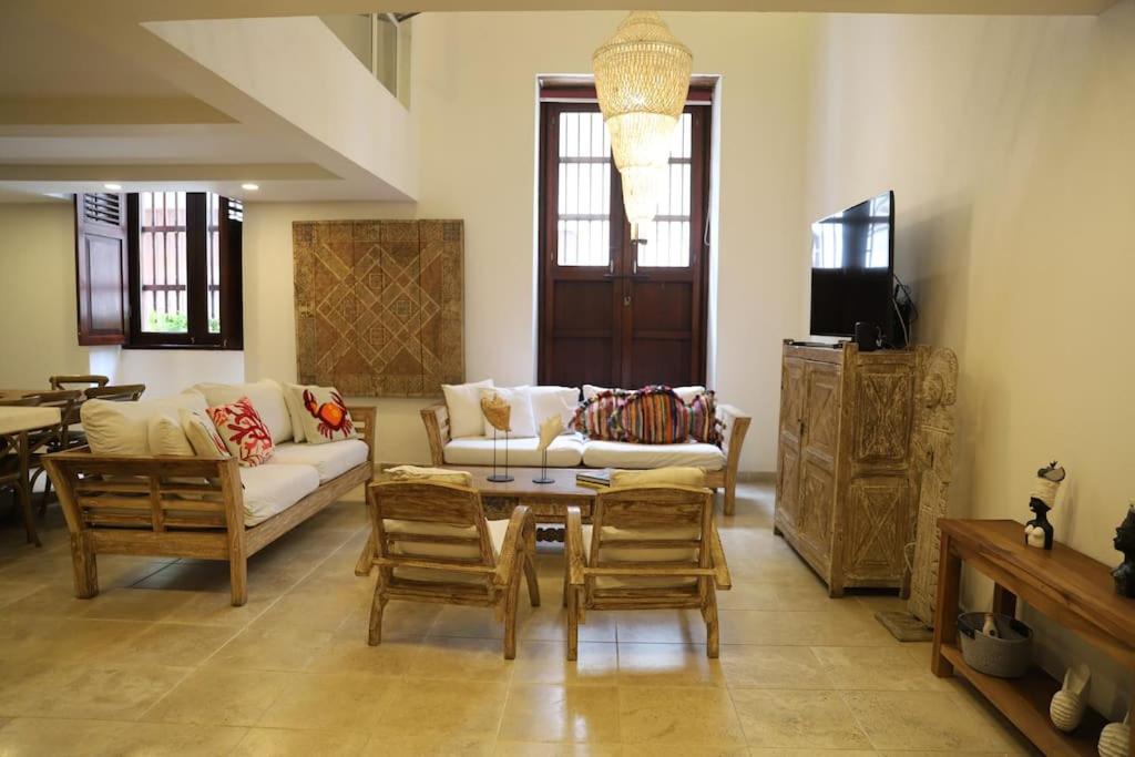 Luxury Colonial Home at Virrey Eslava