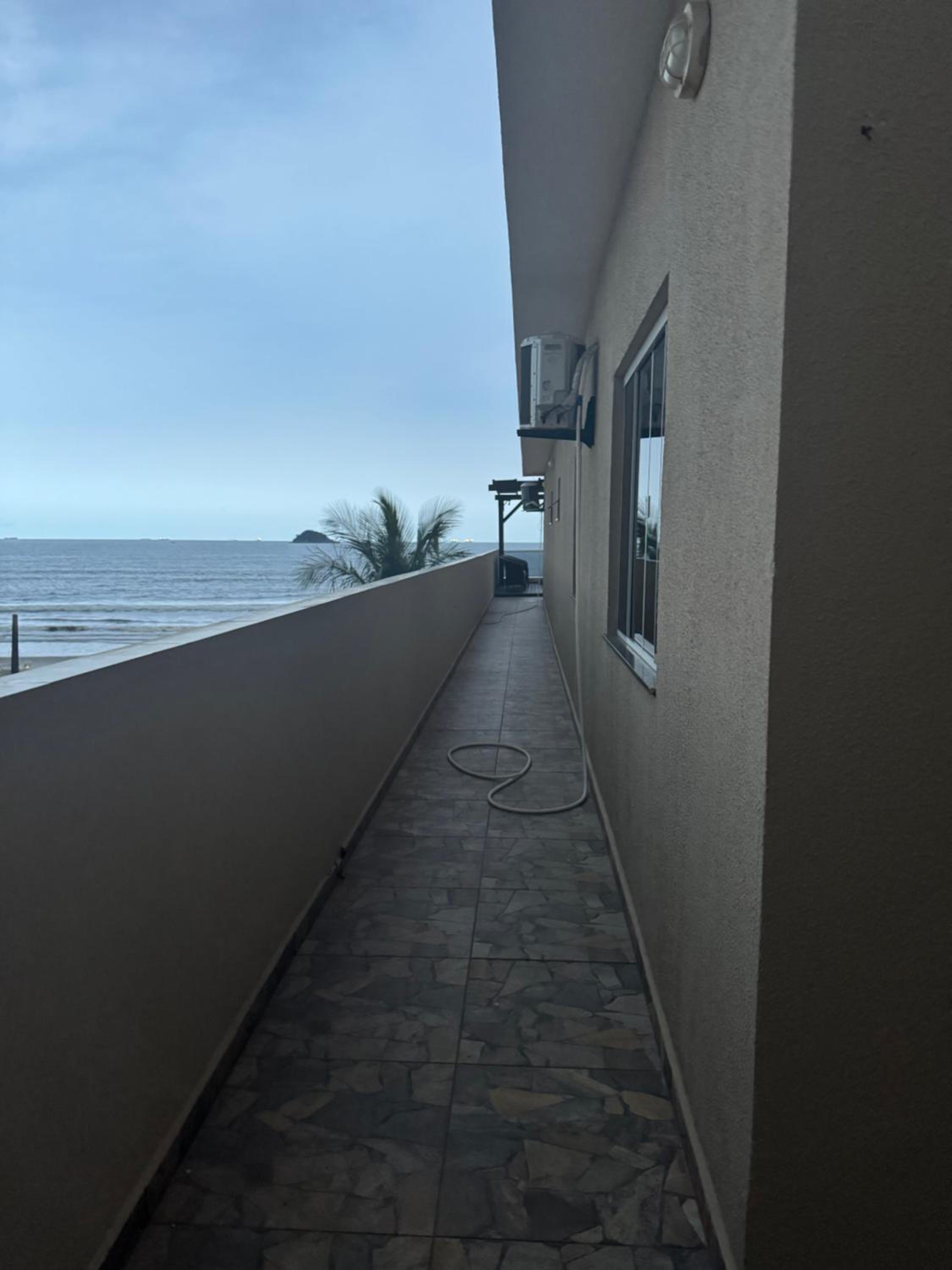 Apartamento Cobertura Beira-mar 3 quartos Piscina Privativa