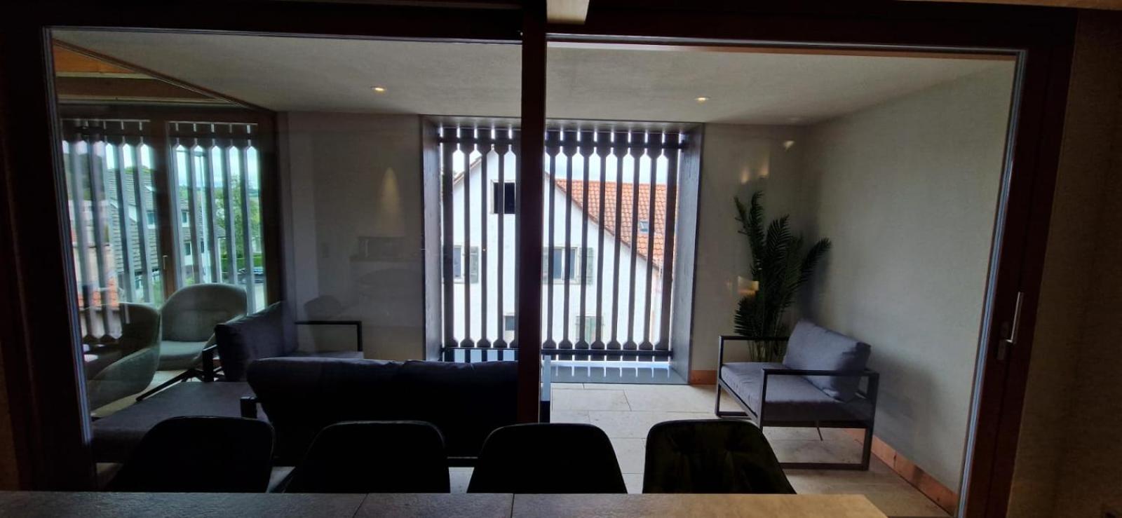 Visionary Hospitality Bassersdorf, Zürich - Premium Apartments in Swiss Style with Free Parking, Washer, Kitchen, Terrace, Vaulted Cellar Event Room, Bus S