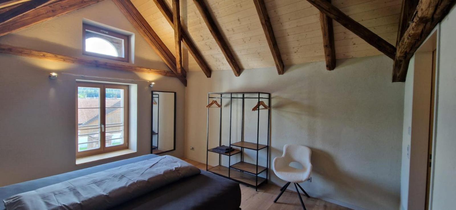 Visionary Hospitality Bassersdorf, Zürich - Premium Apartments in Swiss Style with Free Parking, Washer, Kitchen, Terrace, Vaulted Cellar Event Room, Bus S