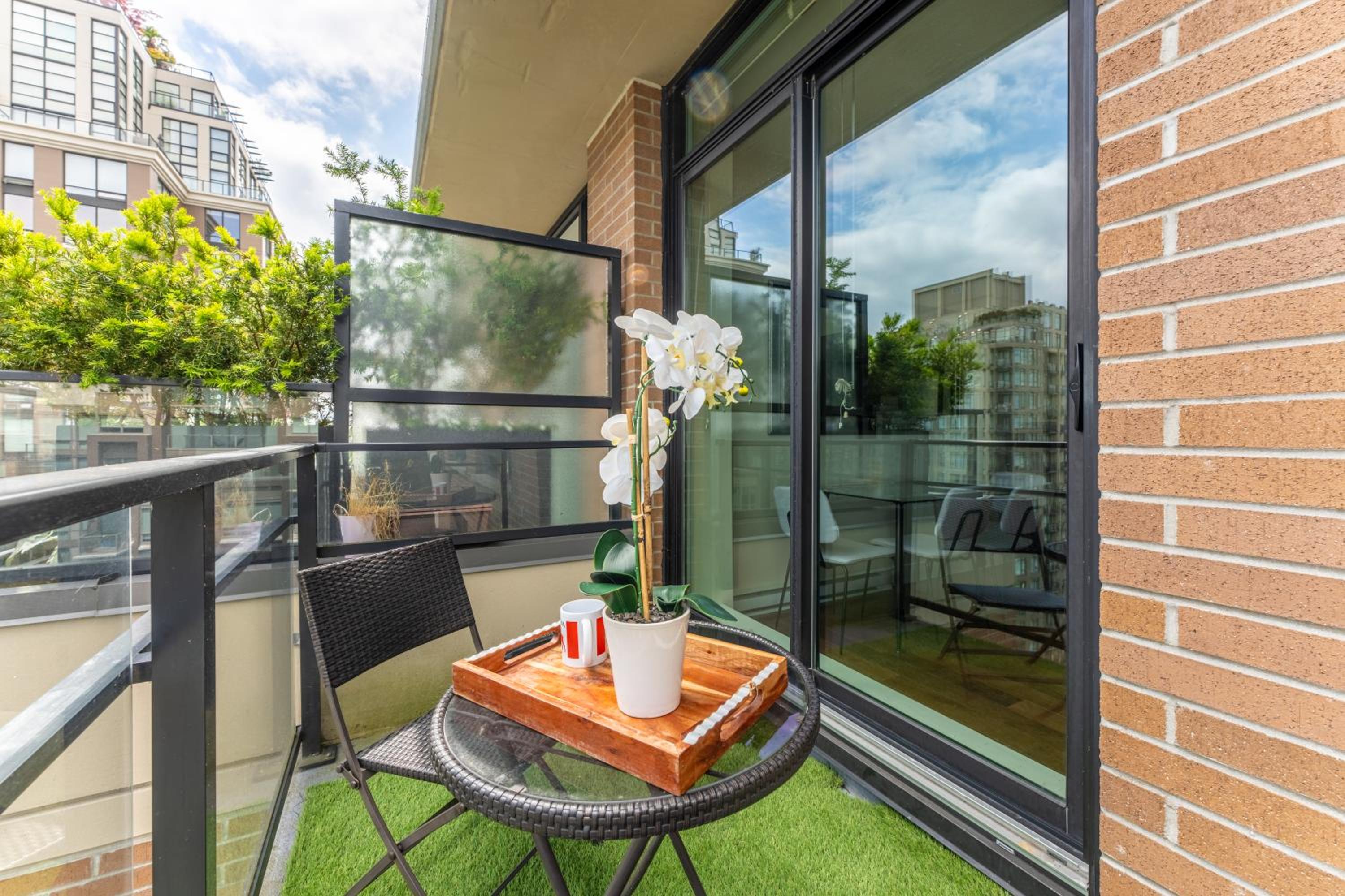 Cozy 1 Bedroom Apartment in the Heart of Yaletown