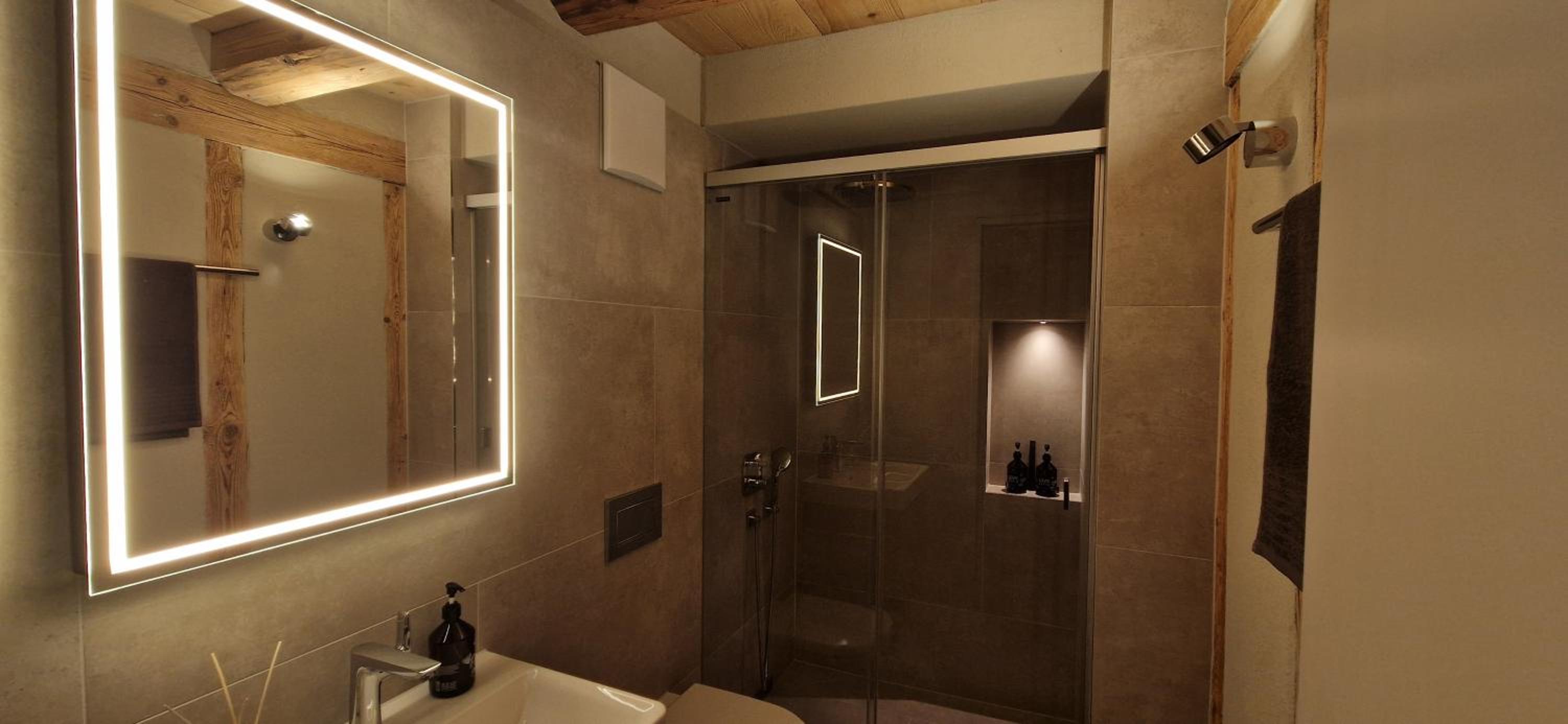 Visionary Hospitality Bassersdorf, Zürich - Premium Apartments in Swiss Style with Free Parking, Washer, Kitchen, Terrace, Vaulted Cellar Event Room, Bus S