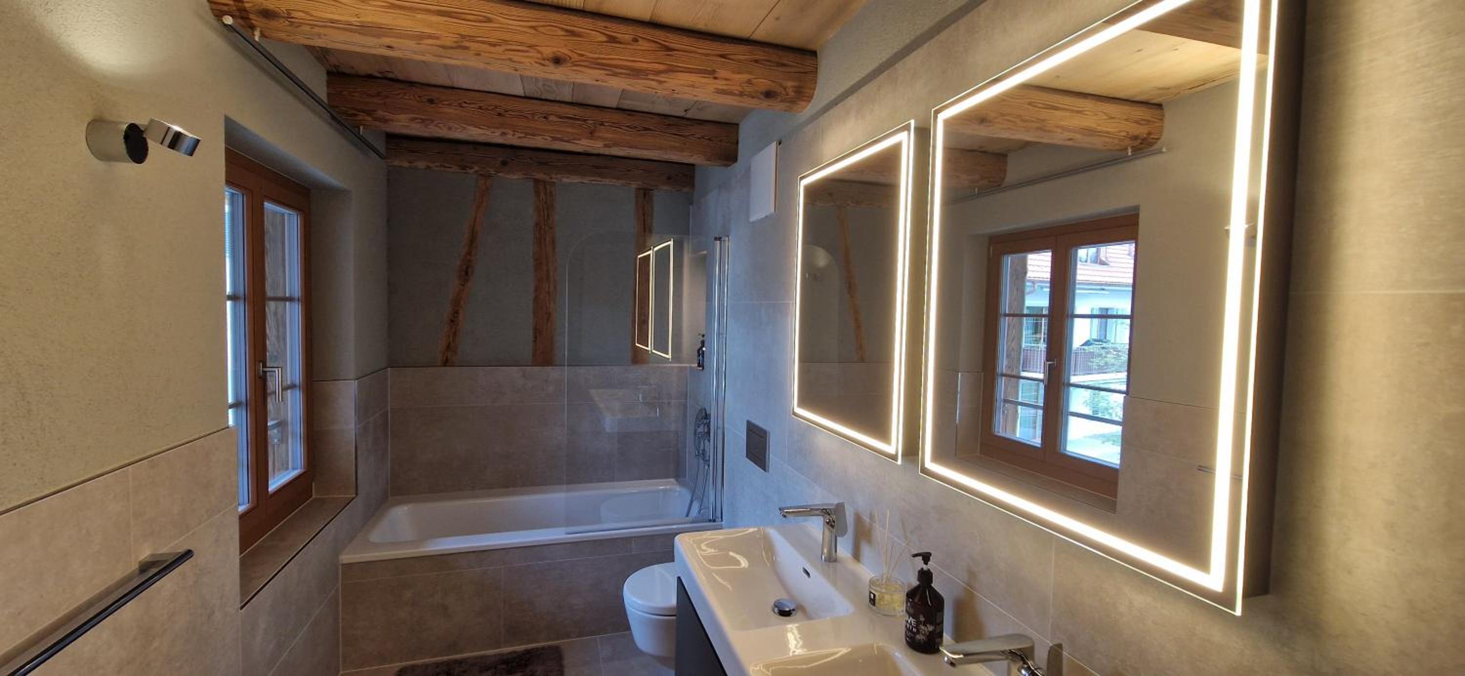 Visionary Hospitality Bassersdorf, Zürich - Premium Apartments in Swiss Style with Free Parking, Washer, Kitchen, Terrace, Vaulted Cellar Event Room, Bus S