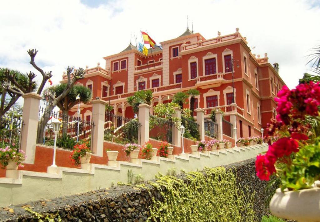 Casa Rosales