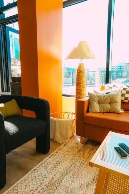 NEW Cozy Downtown Halifax Loft Free Parking