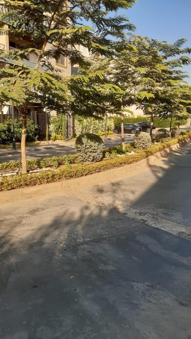 The Luxe Retreat and Uniqueness