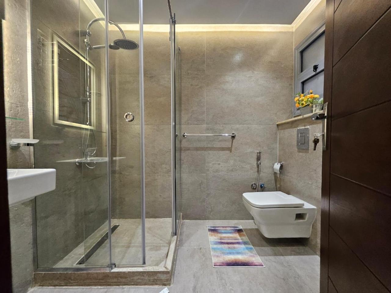 The Luxe Retreat and Uniqueness