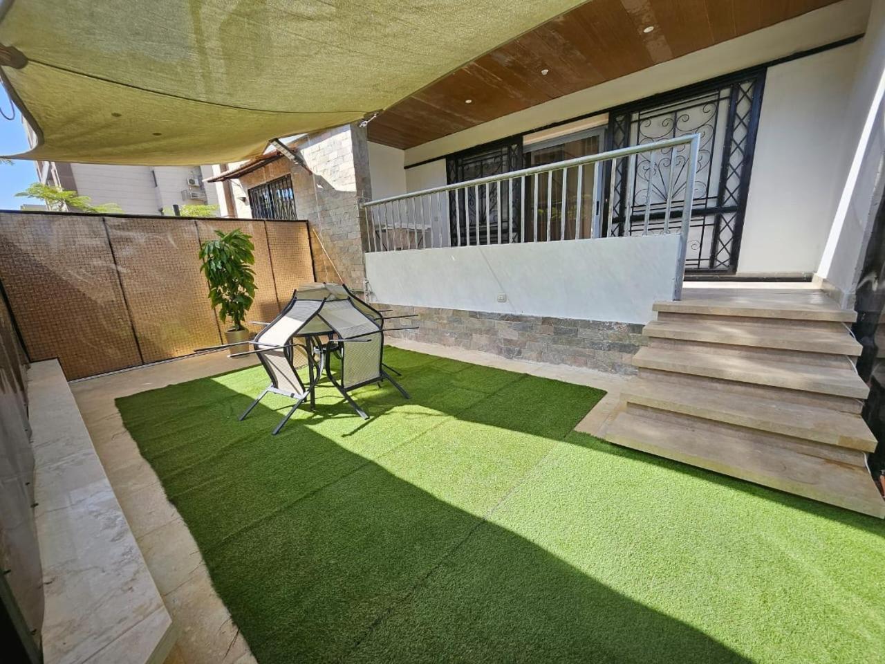 The Luxe Retreat and Uniqueness