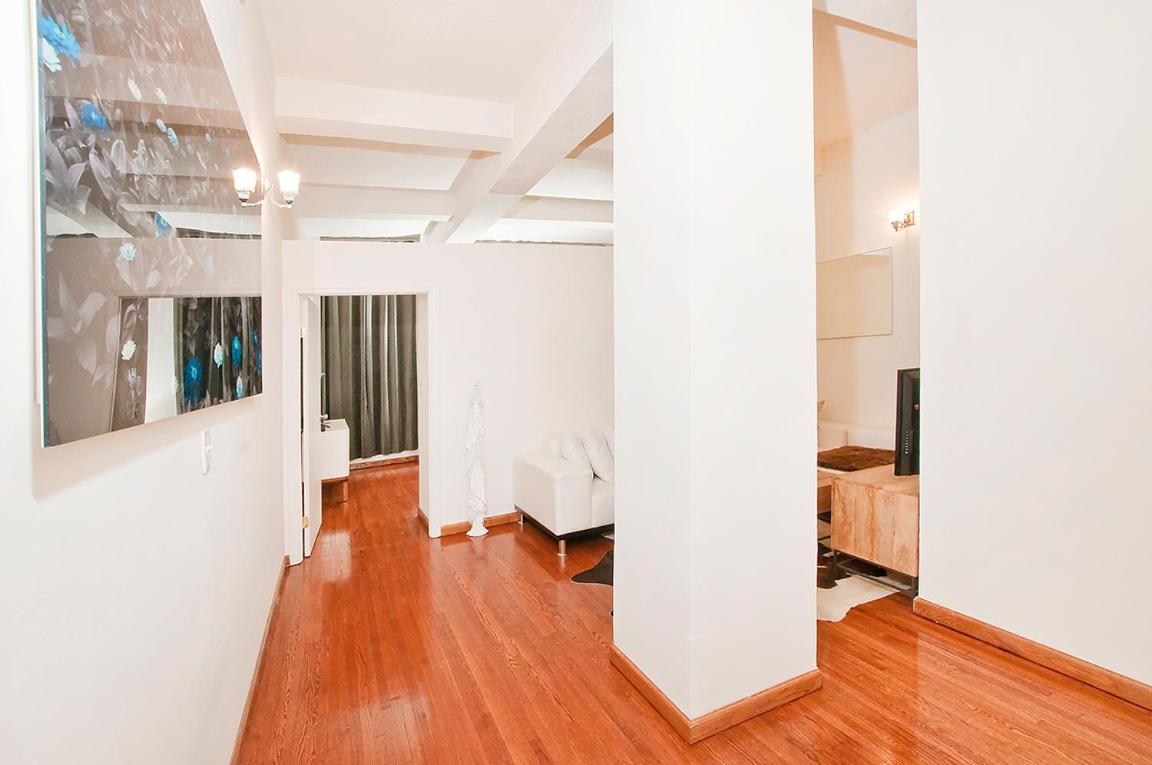 GREAT APT 2 BED ROOM GREAT LOCATION nye