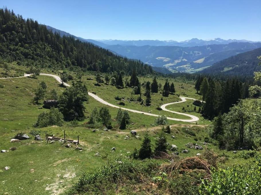 Sonnige ruhige Fewo Bergpanorama auf 1200m mit Süd Balkon