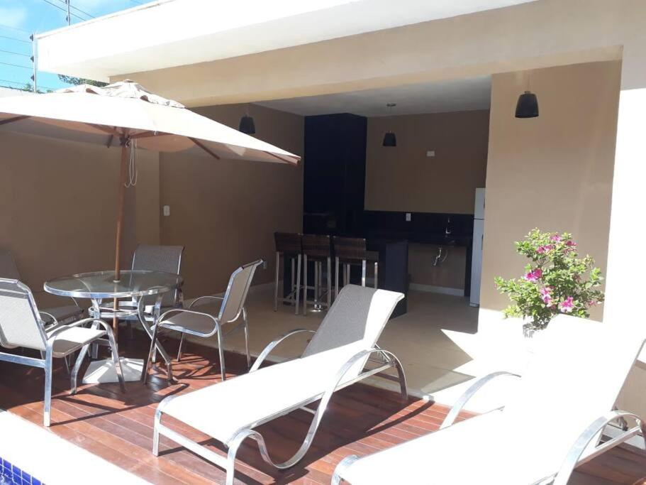 Casa Flor Arraial d'Ajuda - Piscina e churrasqueira