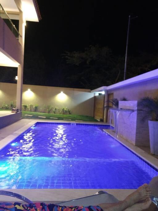 Casa Flor Arraial d'Ajuda - Piscina e churrasqueira