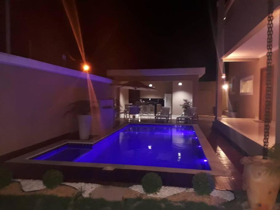 Casa Flor Arraial d'Ajuda - Piscina e churrasqueira