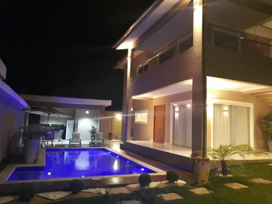 Casa Flor Arraial d'Ajuda - Piscina e churrasqueira