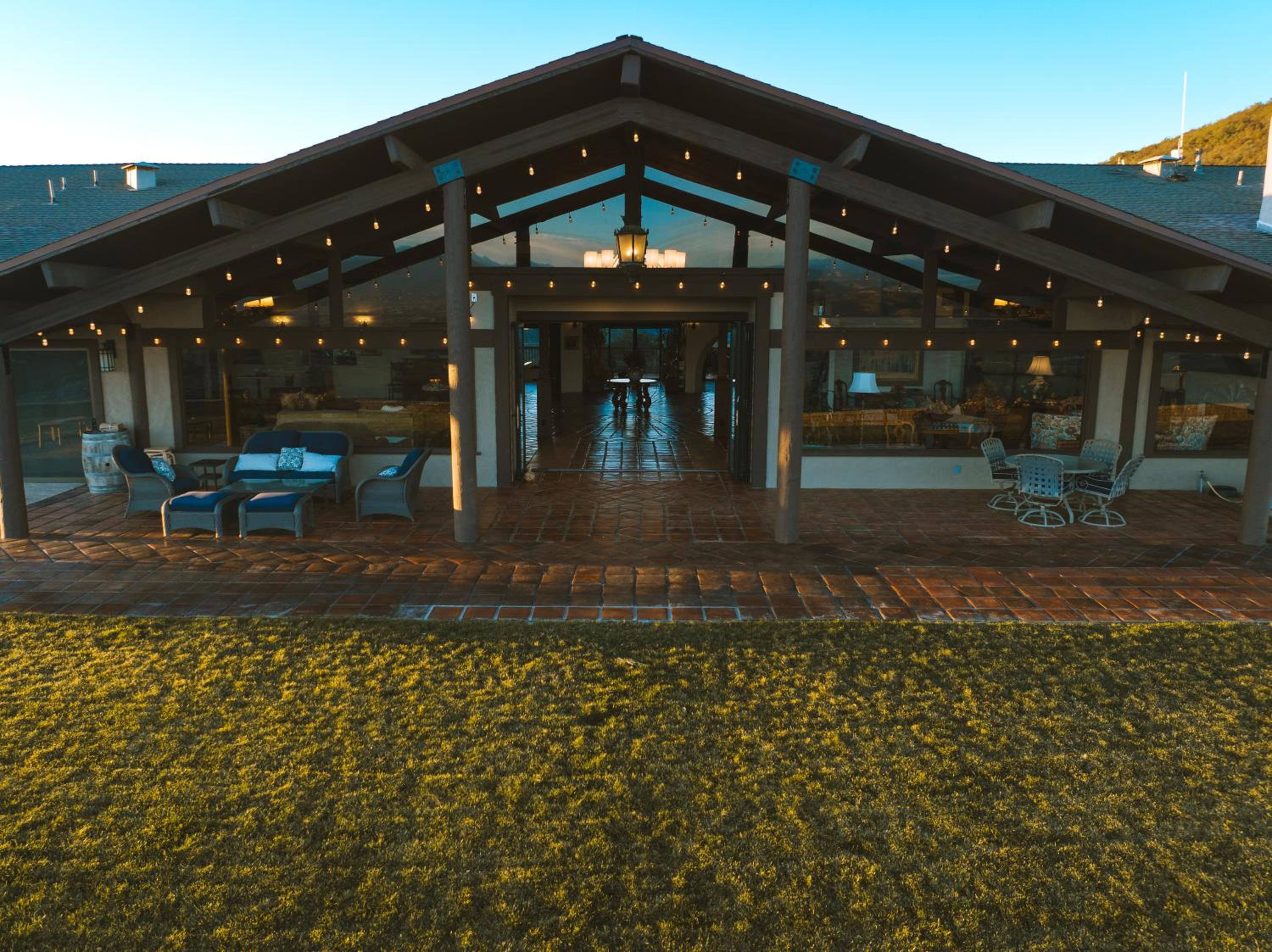 Highline Summit House