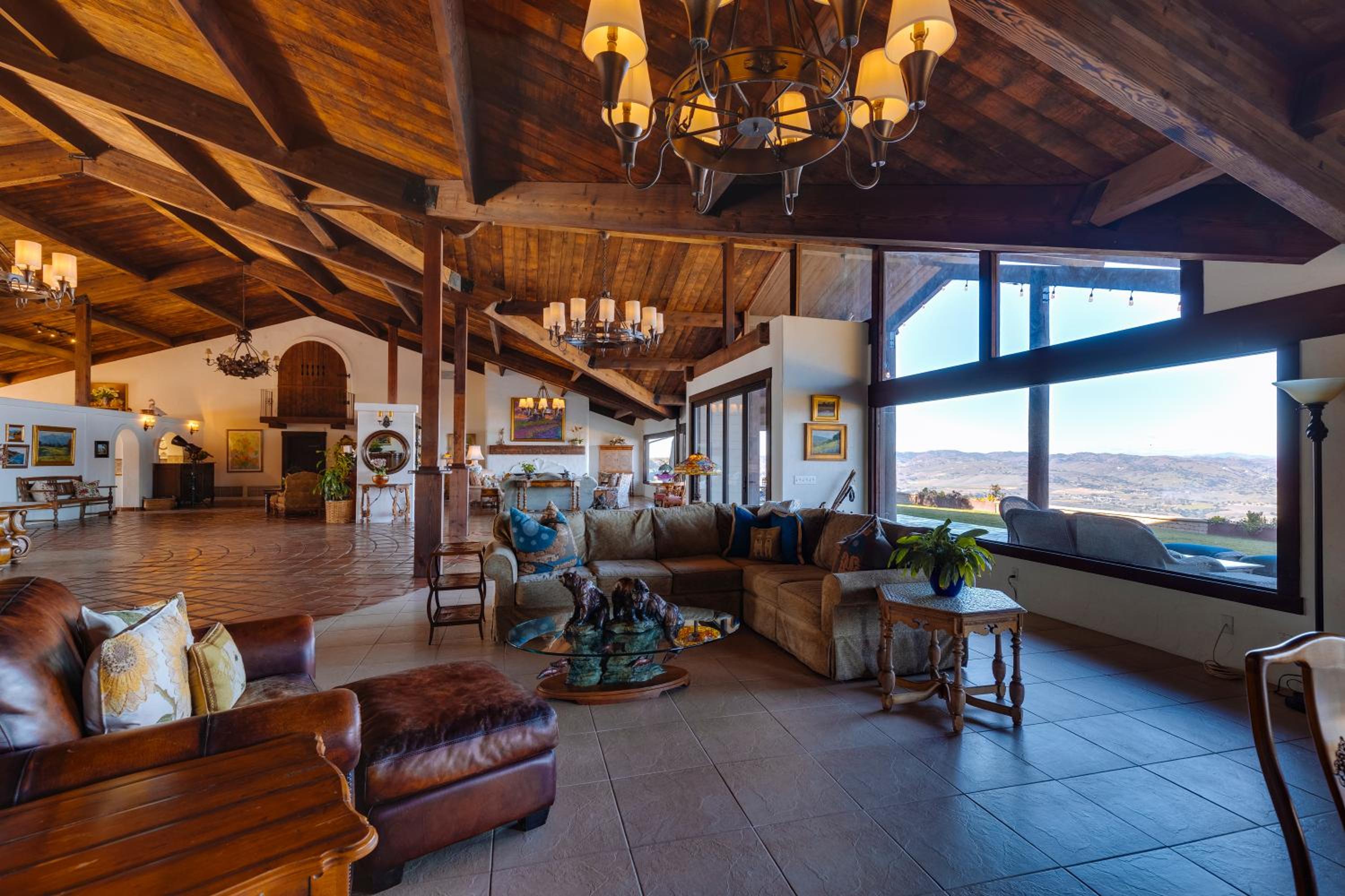 Highline Summit House