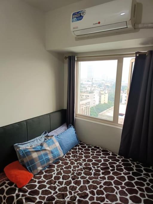 Coast Residences-Ronnzel staycation