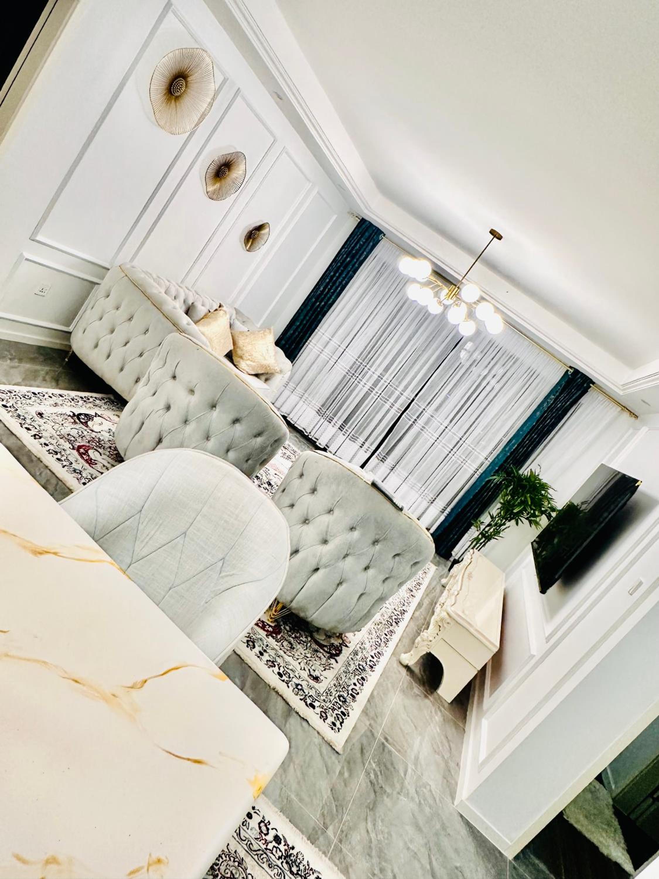 Hanans luxury Homes view 4