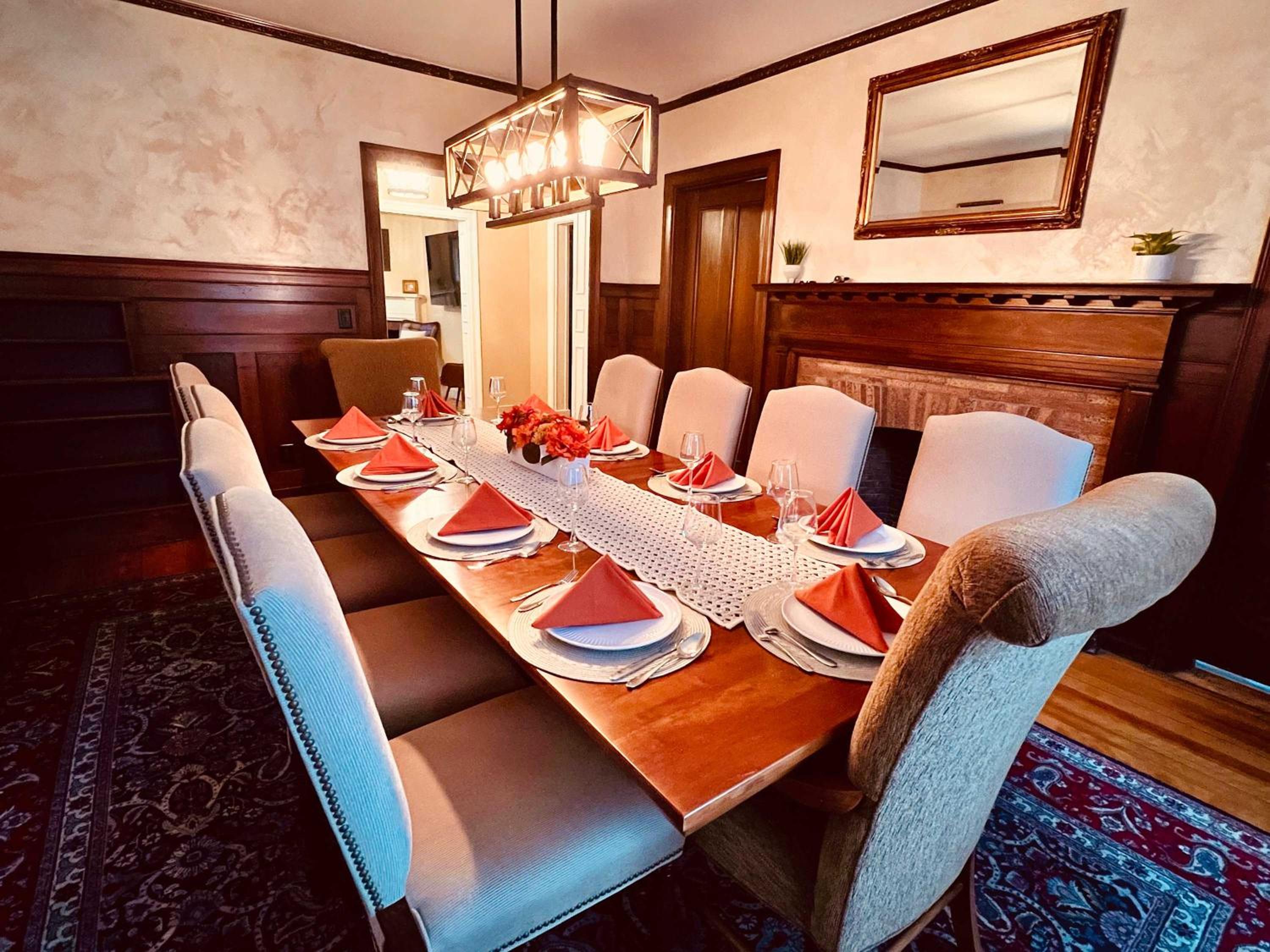 dining