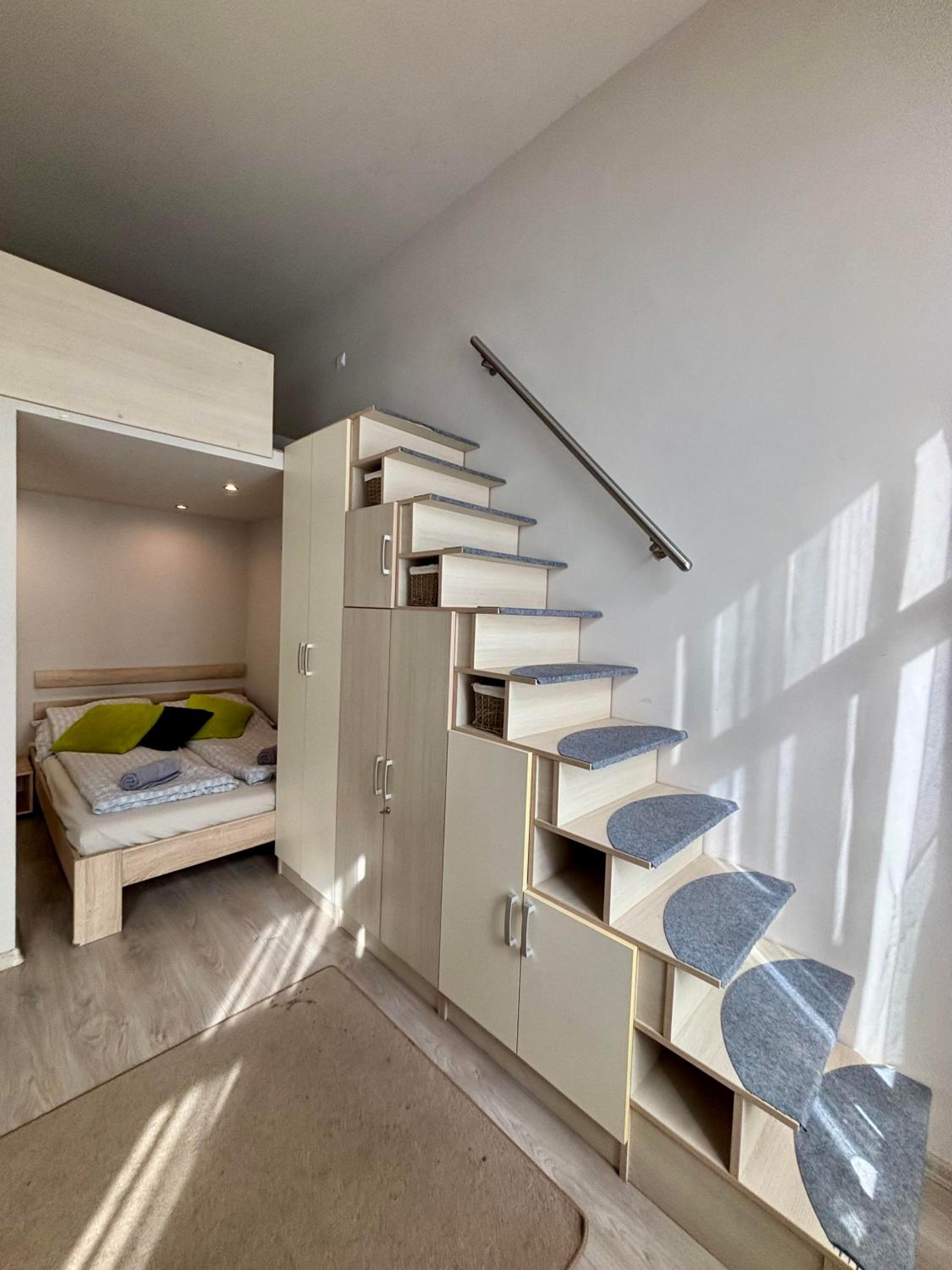 Ava Central Residence