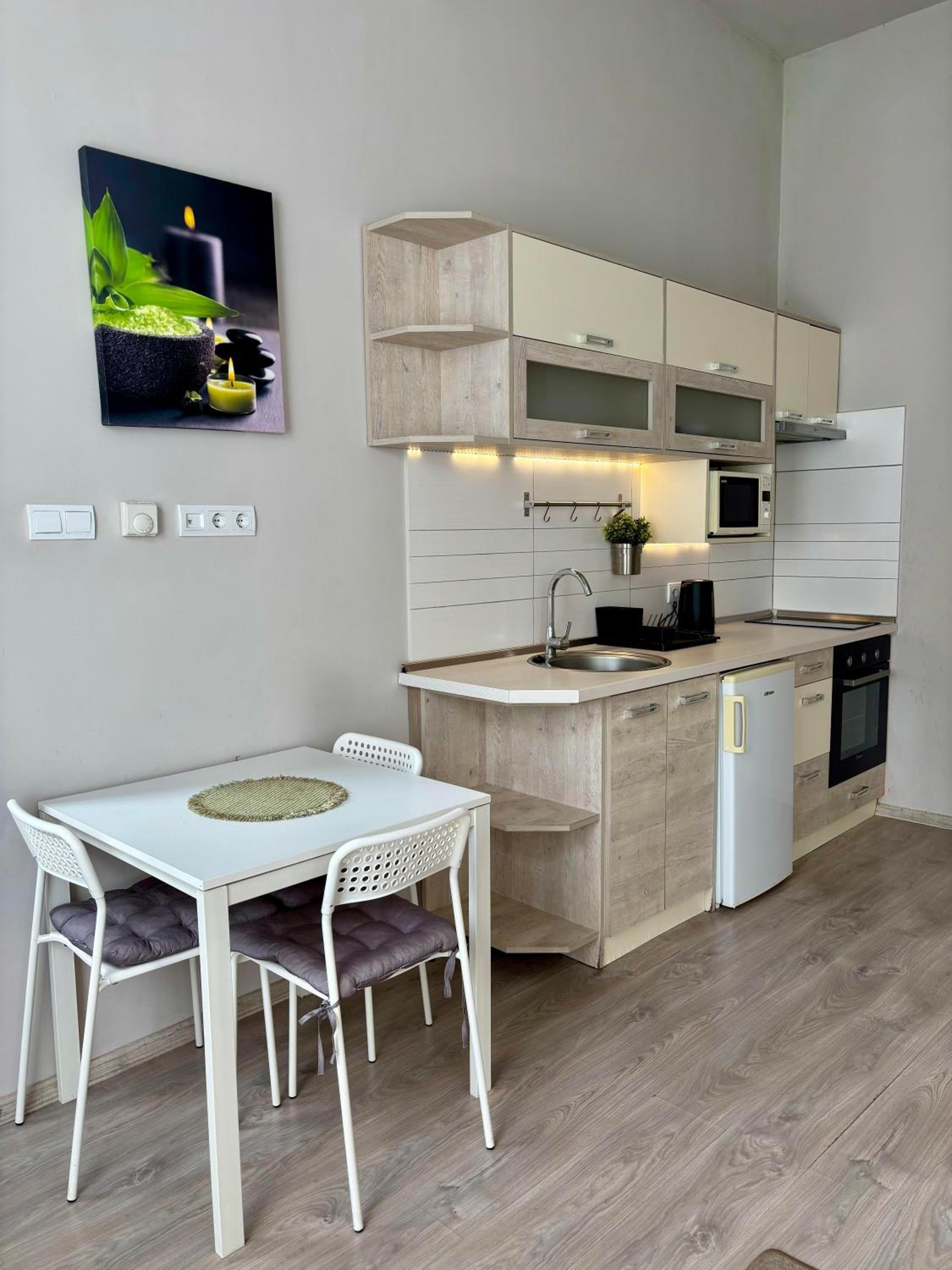 Ava Central Residence