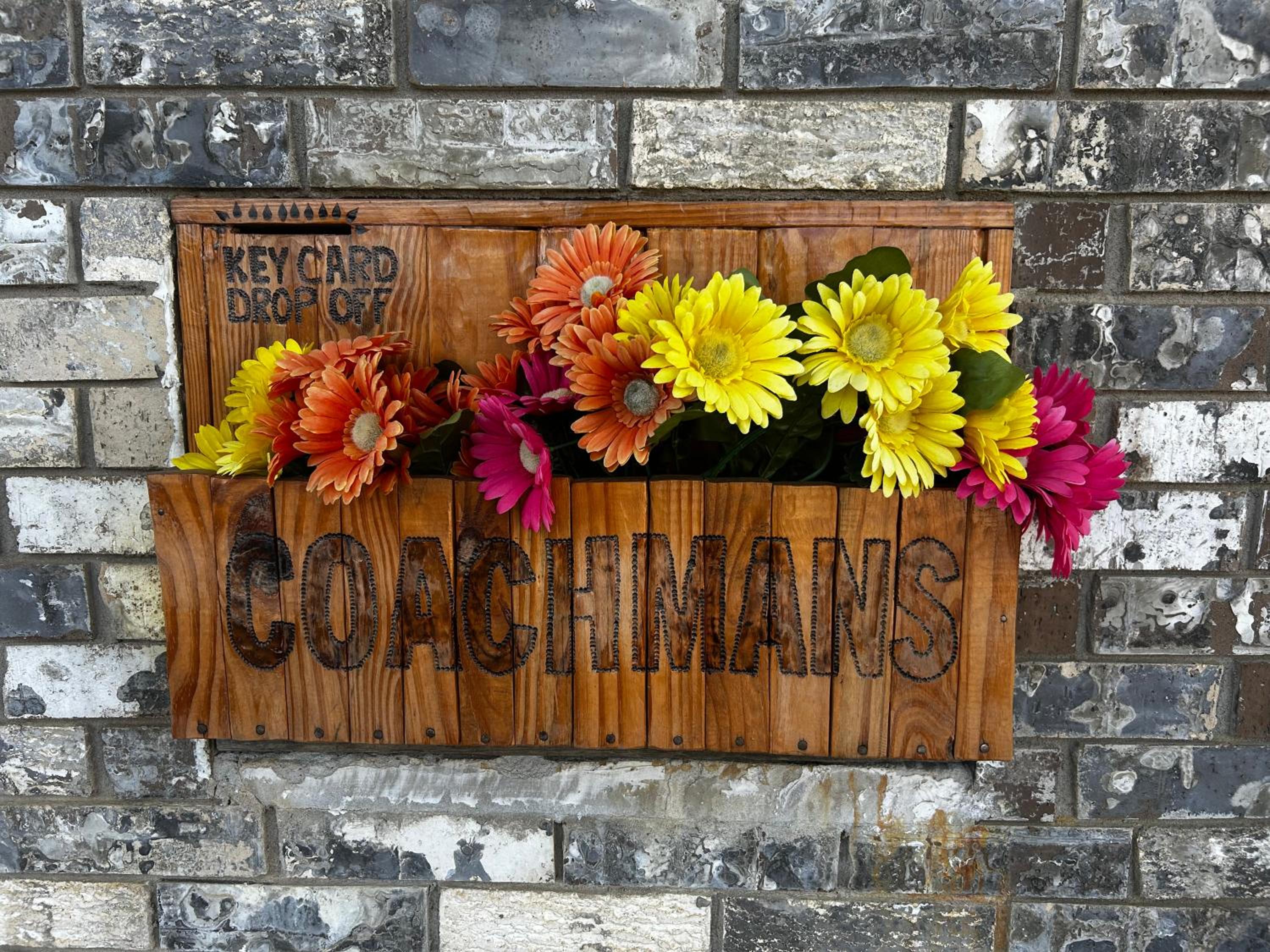 Coachman's Inn & Suites view 2