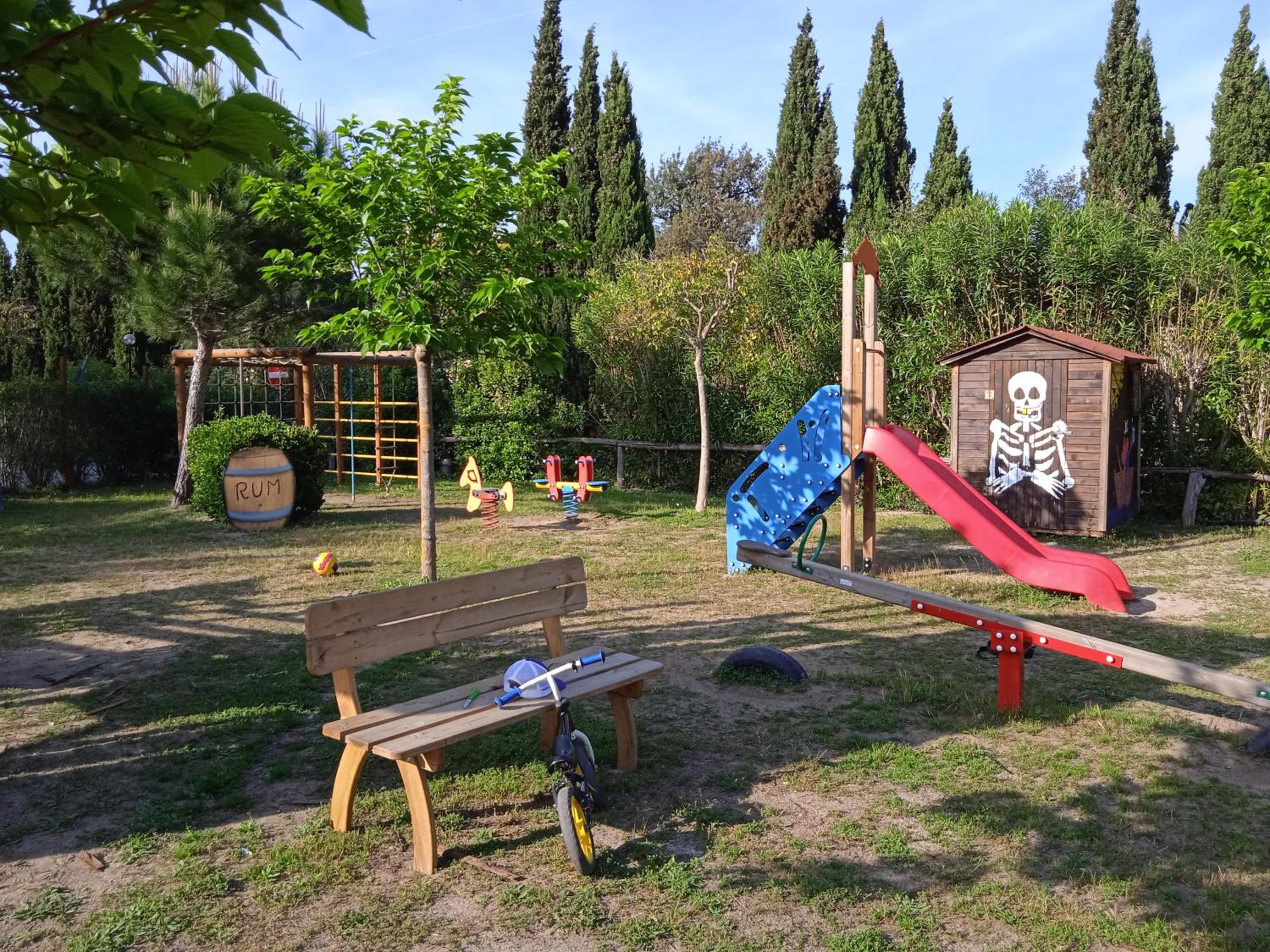 Viareggio Vacations - G014 Mobile Home Viareggio - inclu airco- Camping Paradiso - Property Image 33