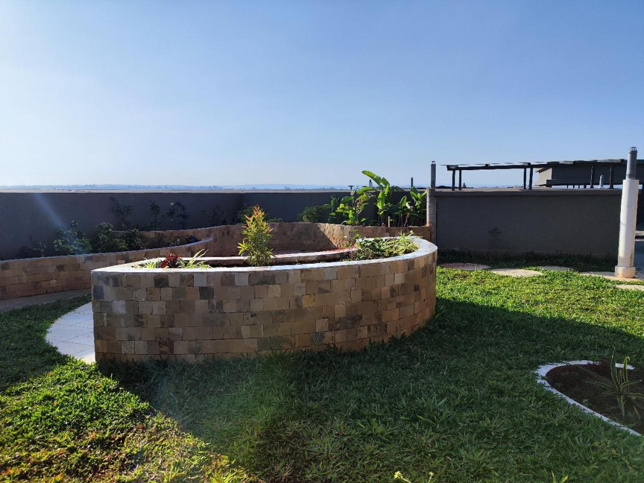 Perfect Seduction Homes view 4