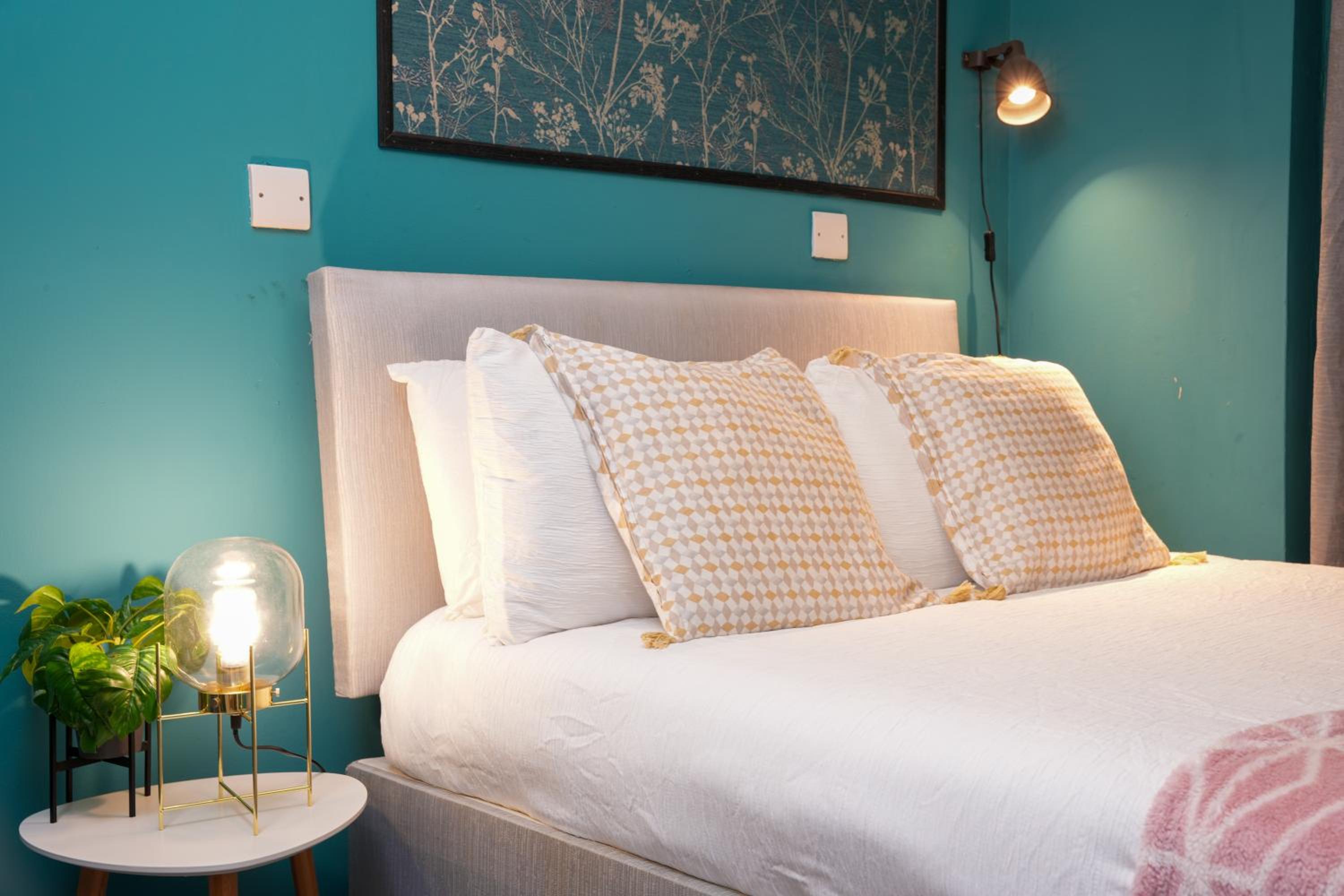 Dublin City Service Apartment