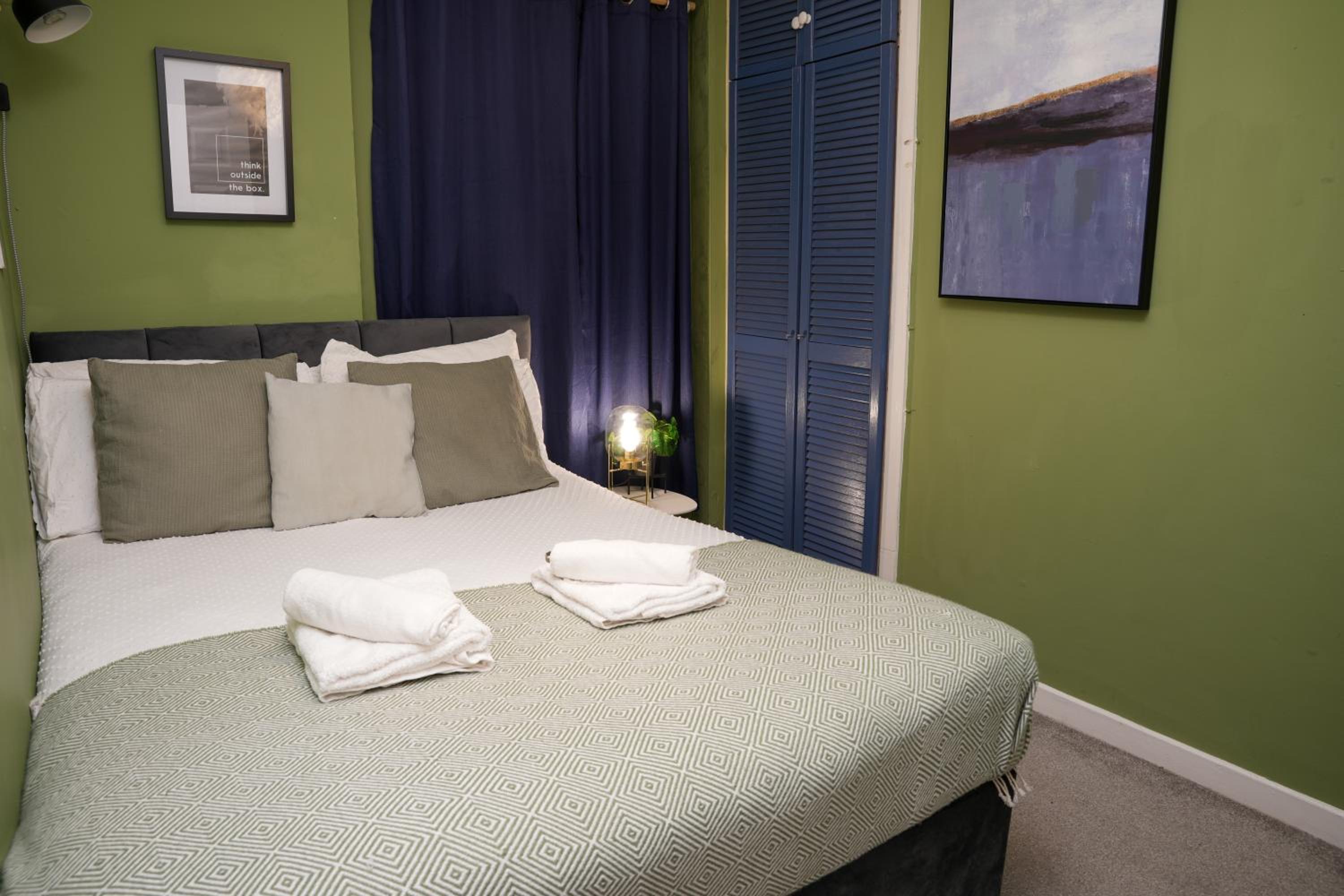 Dublin City Service Apartment