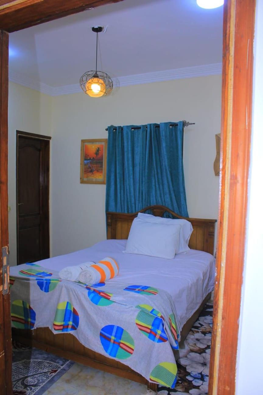 Sakkara pyramid inn hotel
