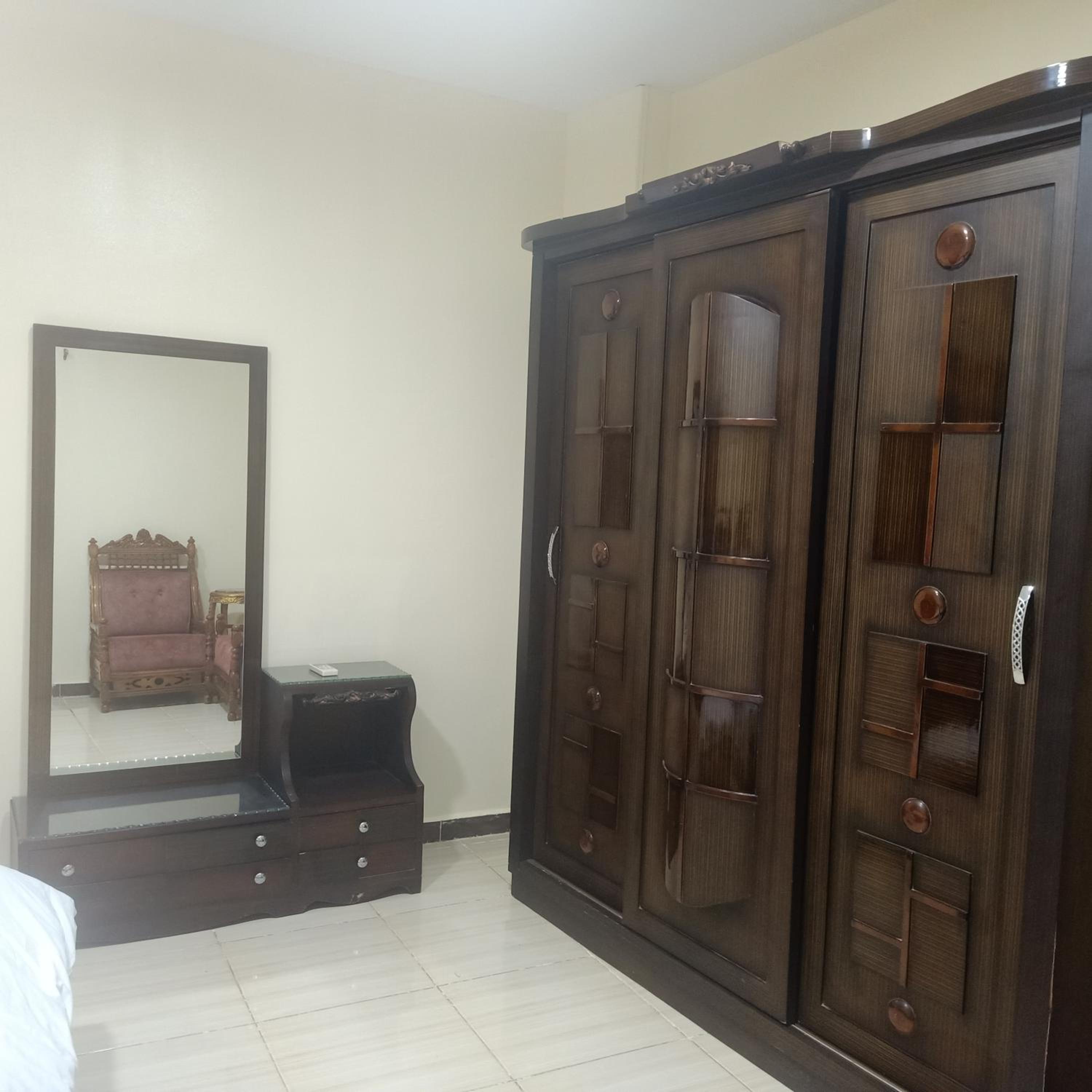 Fares pyramids Hostel