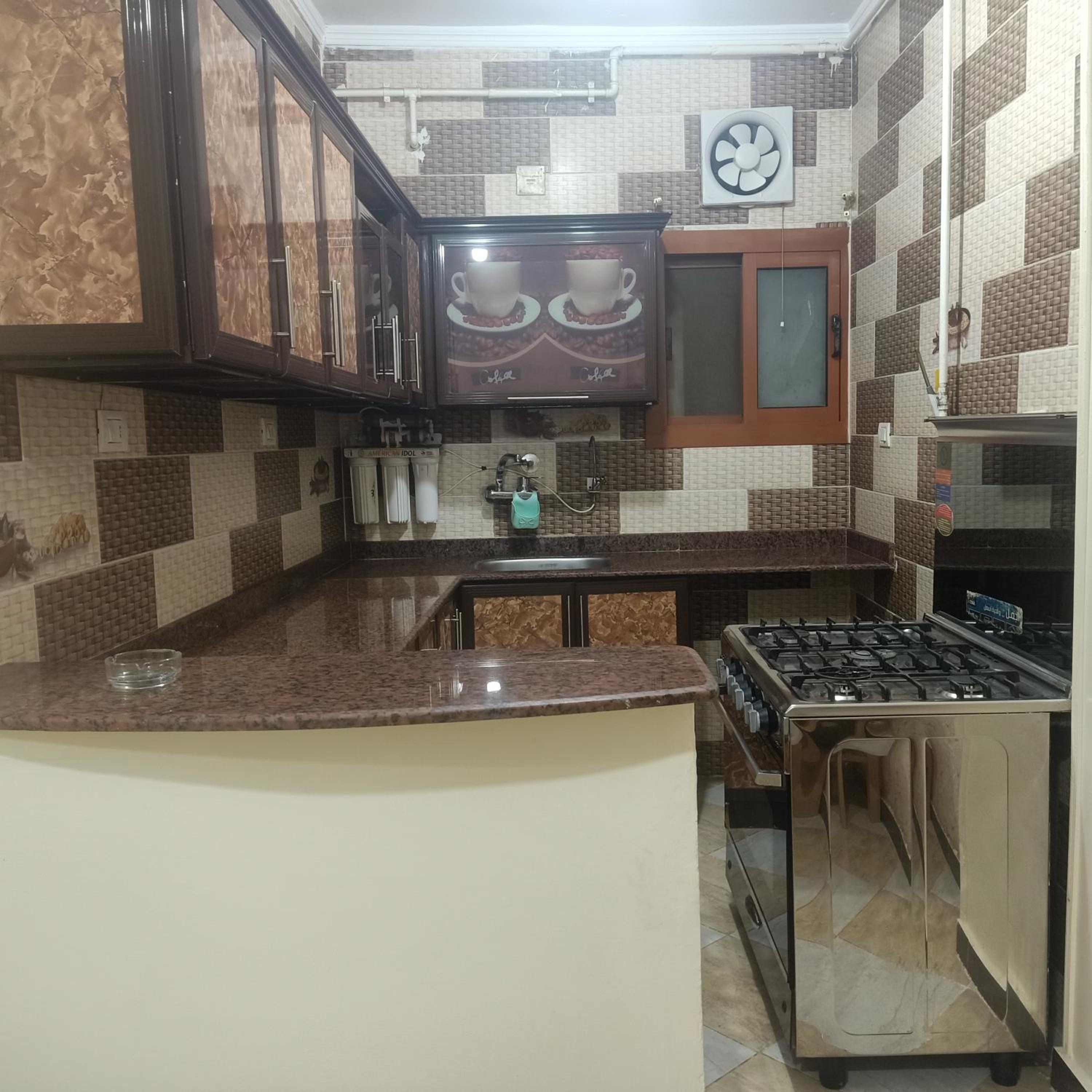 Fares pyramids Hostel