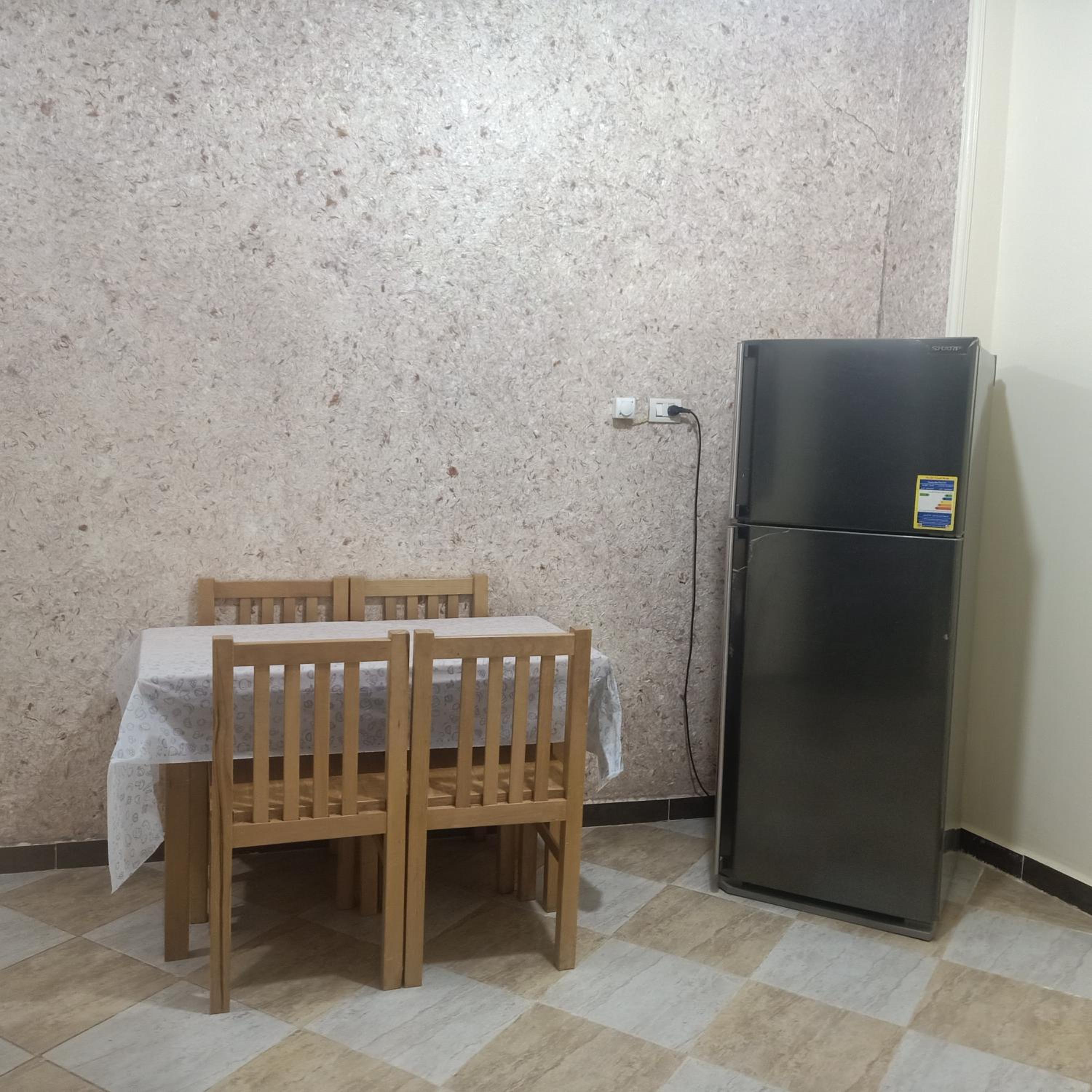 Fares pyramids Hostel