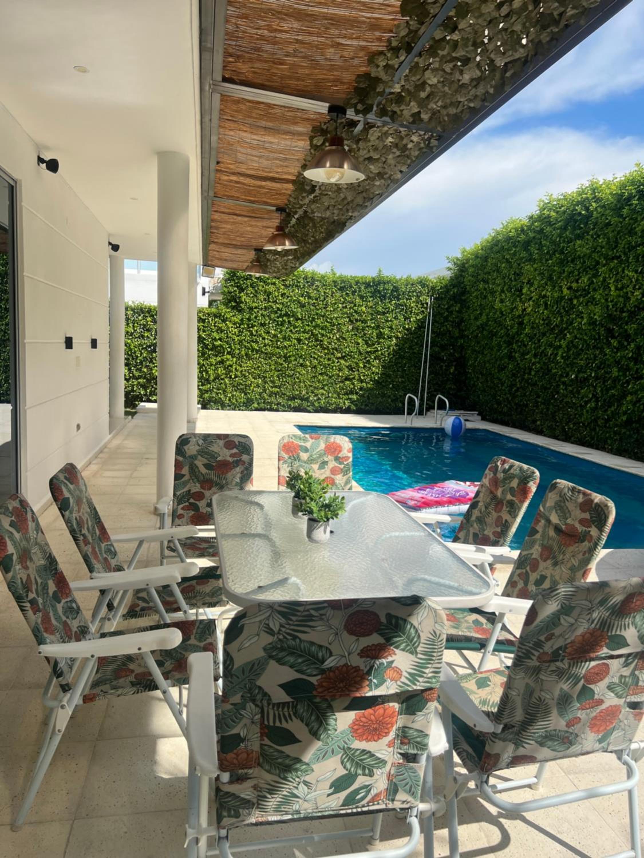 Espectacular casa en girardot