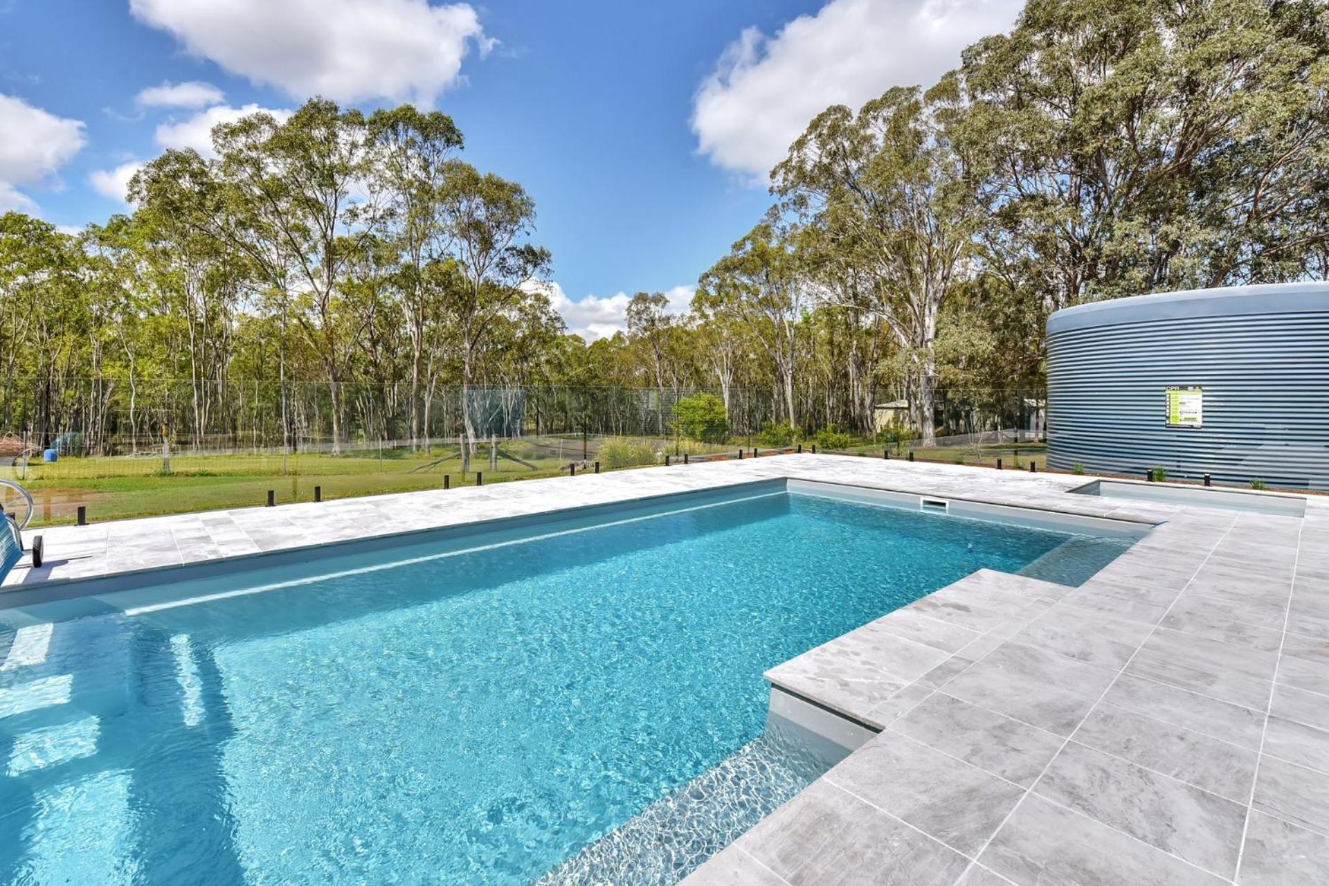 Wine, Dine and Relax - Central to Vineyards and Wedding Venues