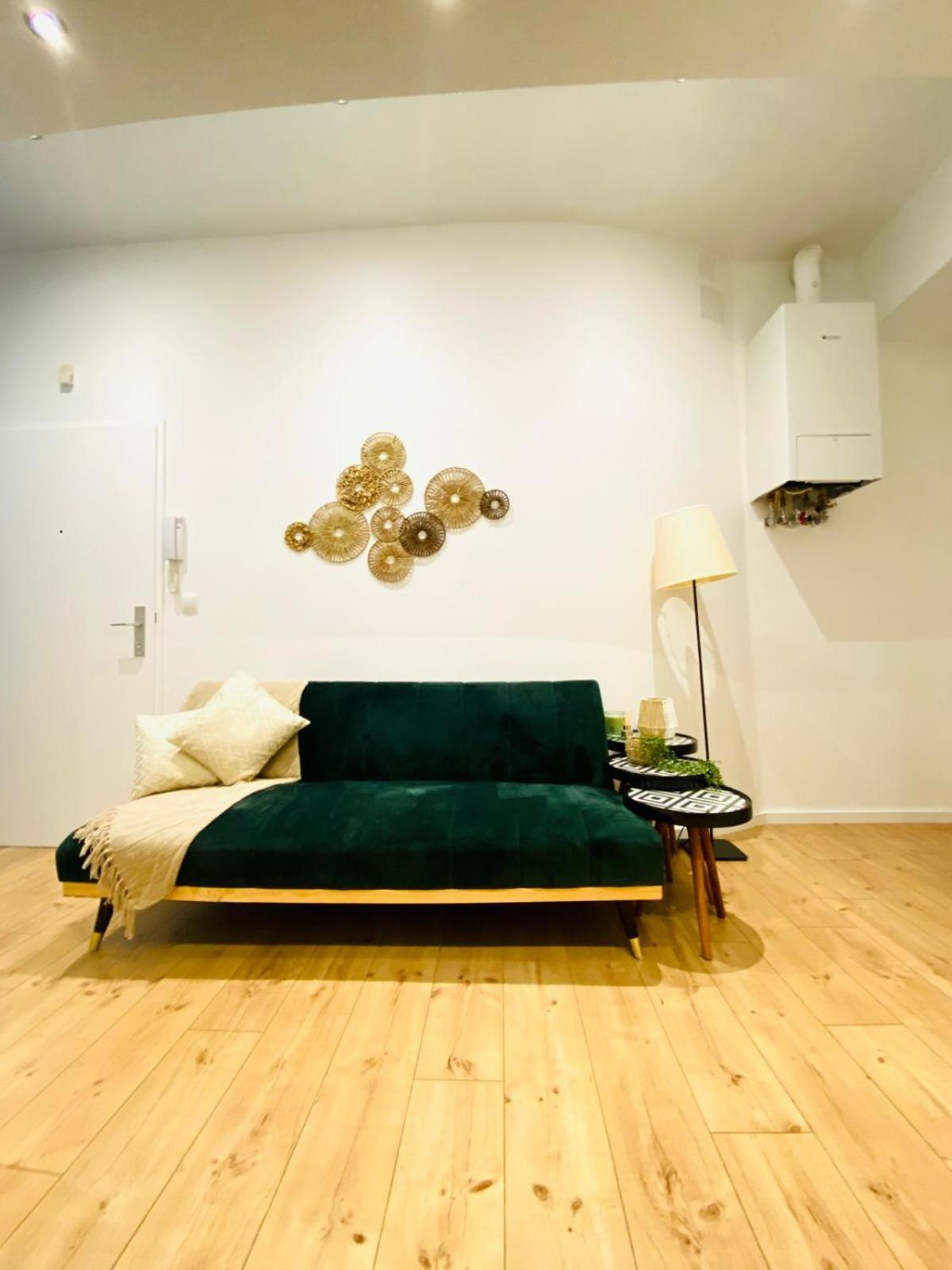 Lovely 4-BR Retreat Ottakring with Stunning City