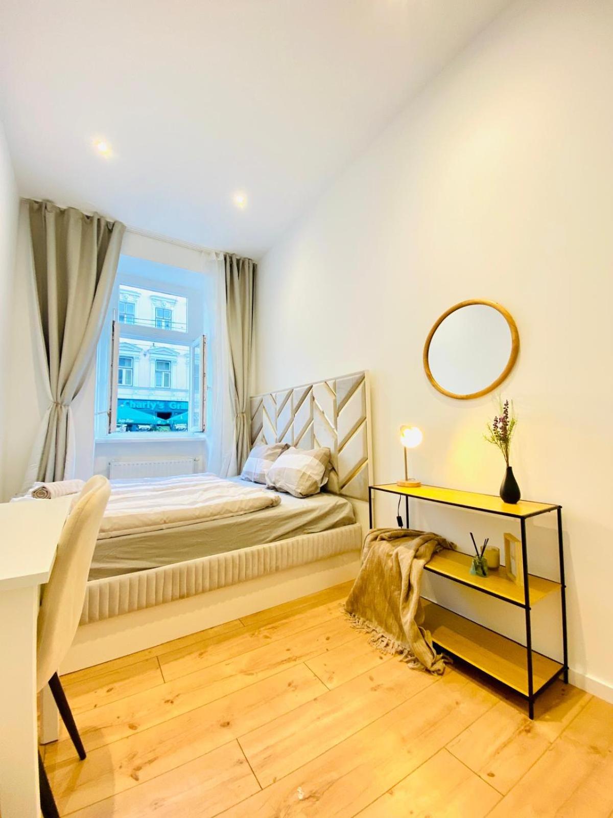 Lovely 4-BR Retreat Ottakring with Stunning City