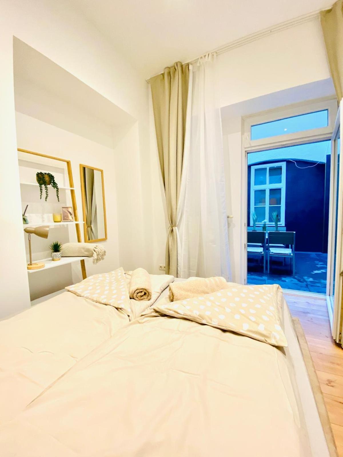 Lovely 4-BR Retreat Ottakring with Stunning City