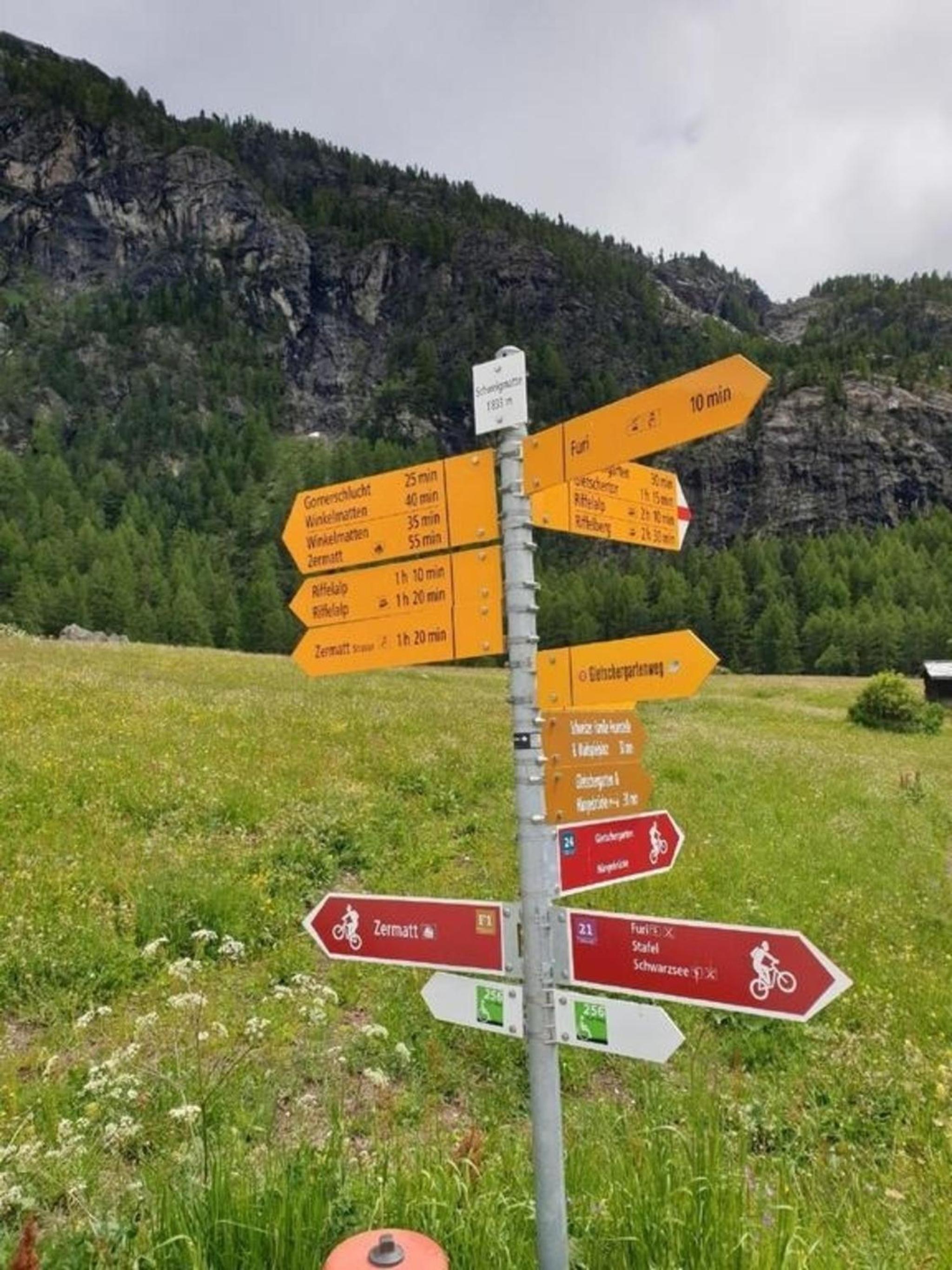 Ferienwohnung Heini direkt an der Piste in Zermatt