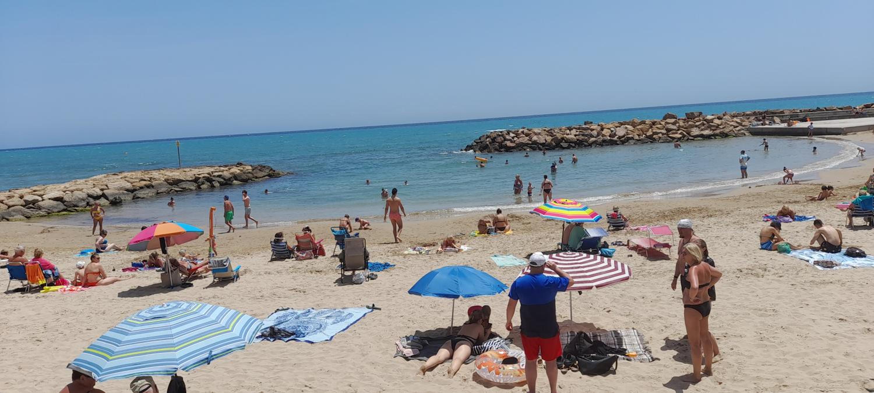 Apartment Los Locos Beach with Balcony and Wi-Fi view 3
