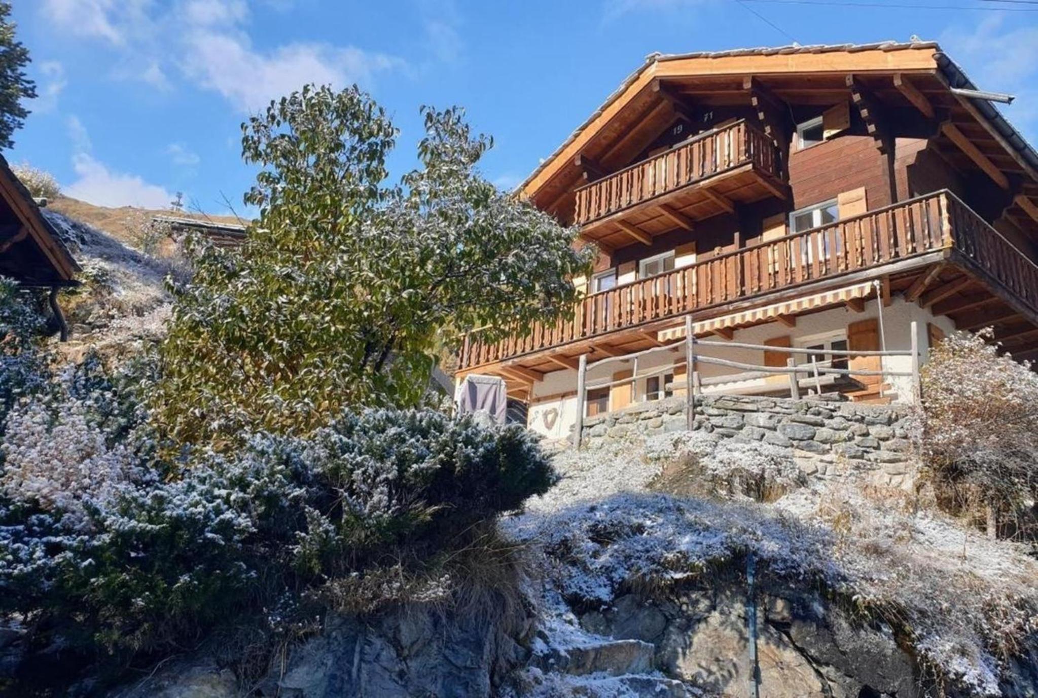 Ferienwohnung Heini direkt an der Piste in Zermatt