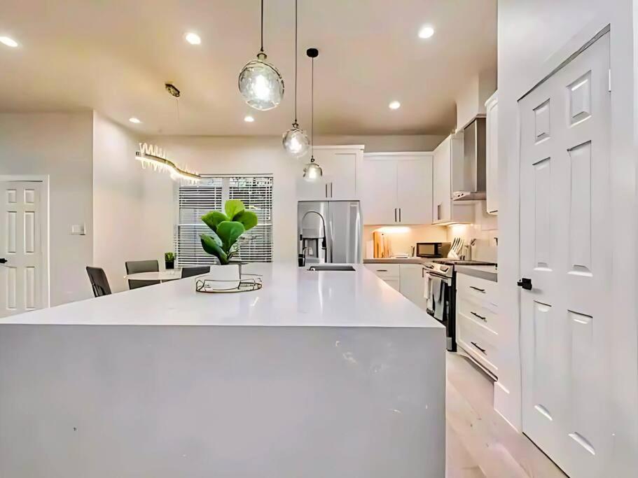 Spacious 3 BR East Downtown Escape - Perfect for Exploring Houston view 4