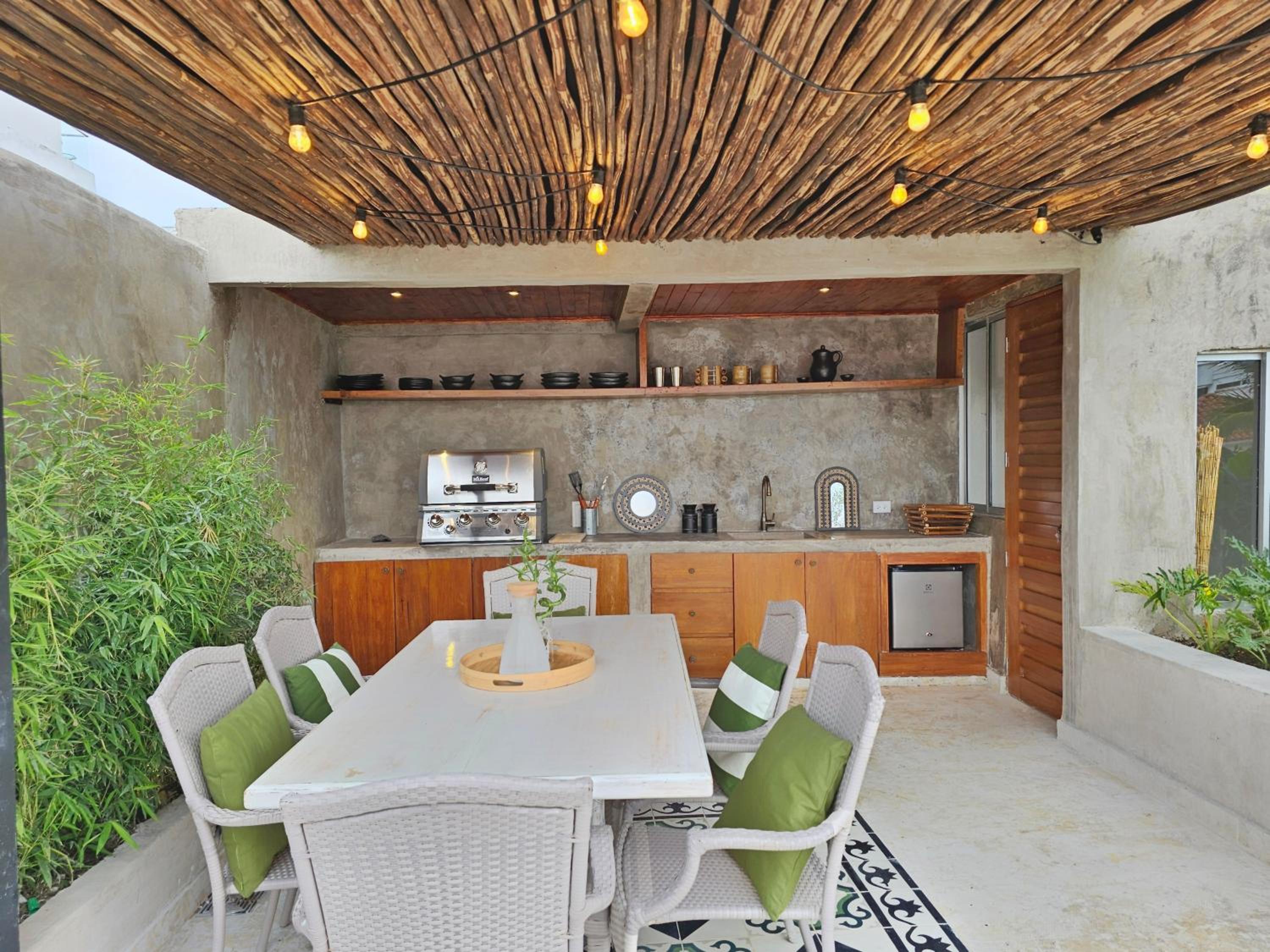 Casa Bambu 4Floors Jacusi & View - nearby Old City